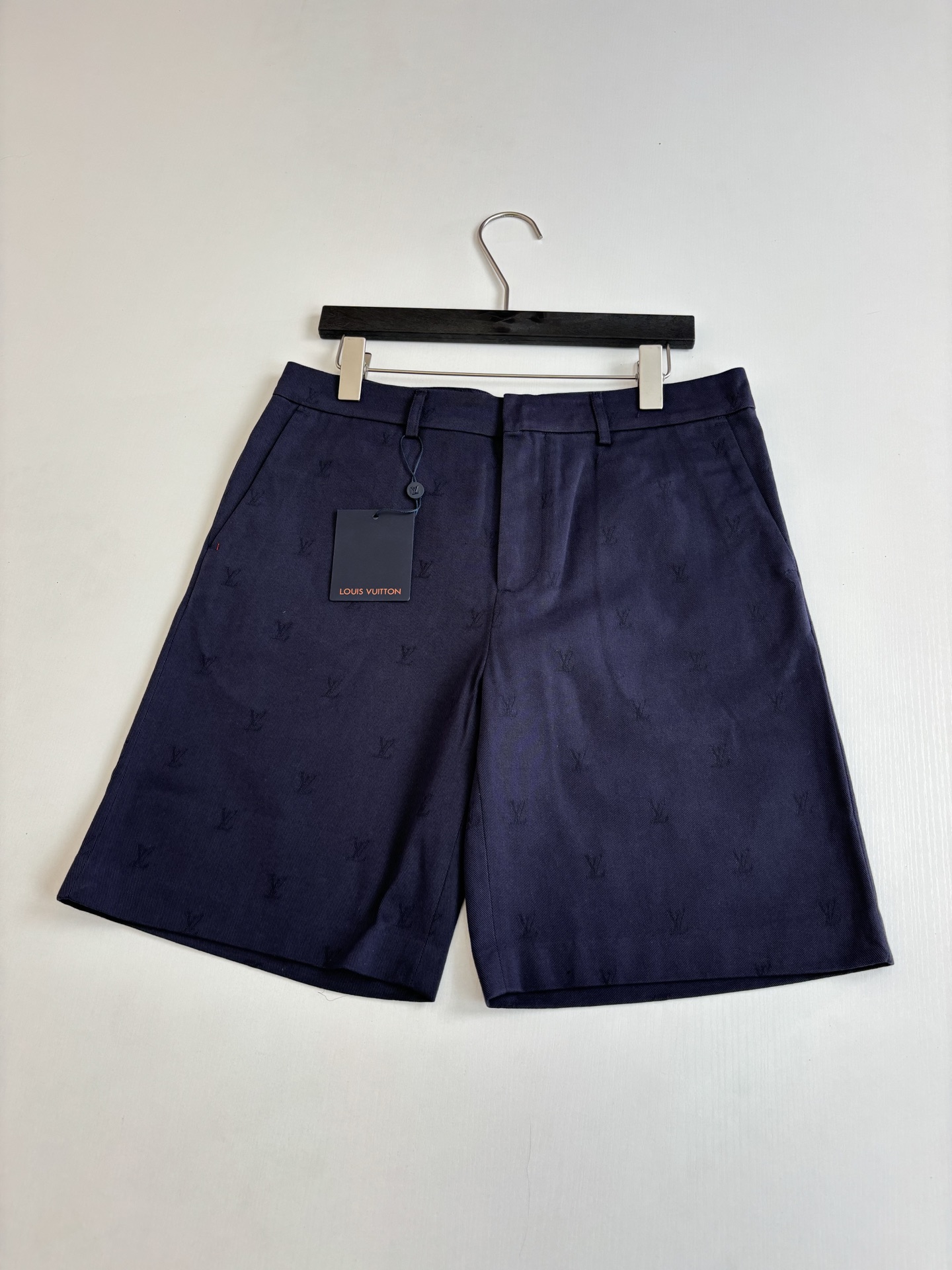 Louis Vuitton 1V/路易 monogram老花暗纹提花休闲短裤