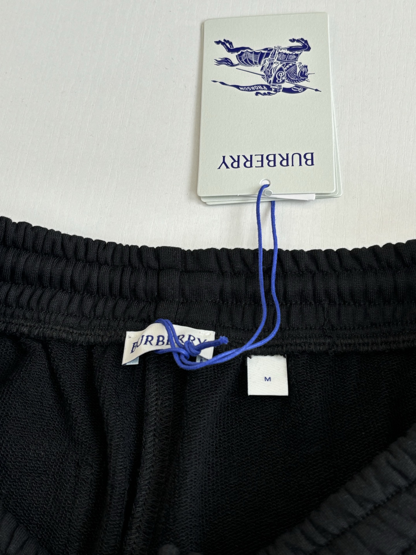 Burberry Burberr*/巴宝莉 马术骑士刺绣运动短裤