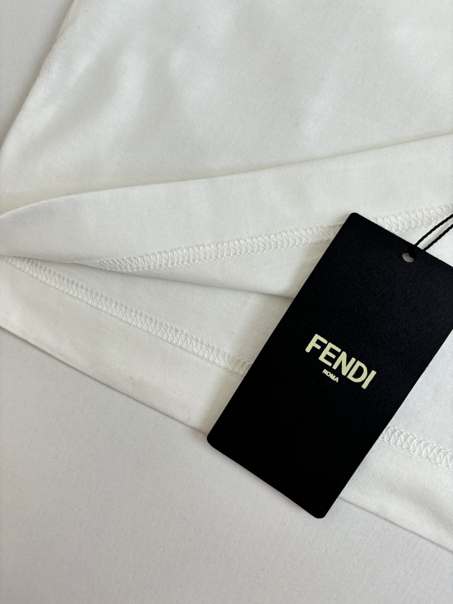 Fendi Fend*/芬迪 SS26 趣味冰淇淋刺绣短袖T恤