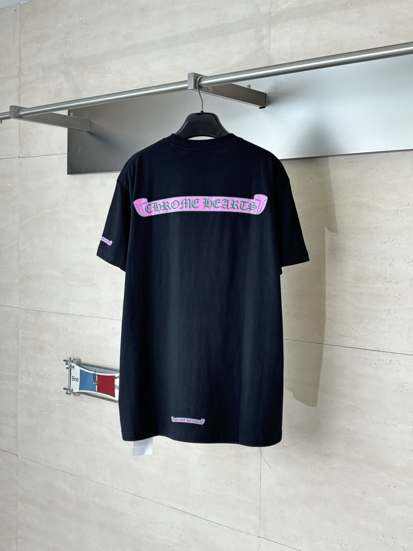 Chrome Hearts Chrome Heart*/克罗心 黑粉卷轴印花短袖T恤