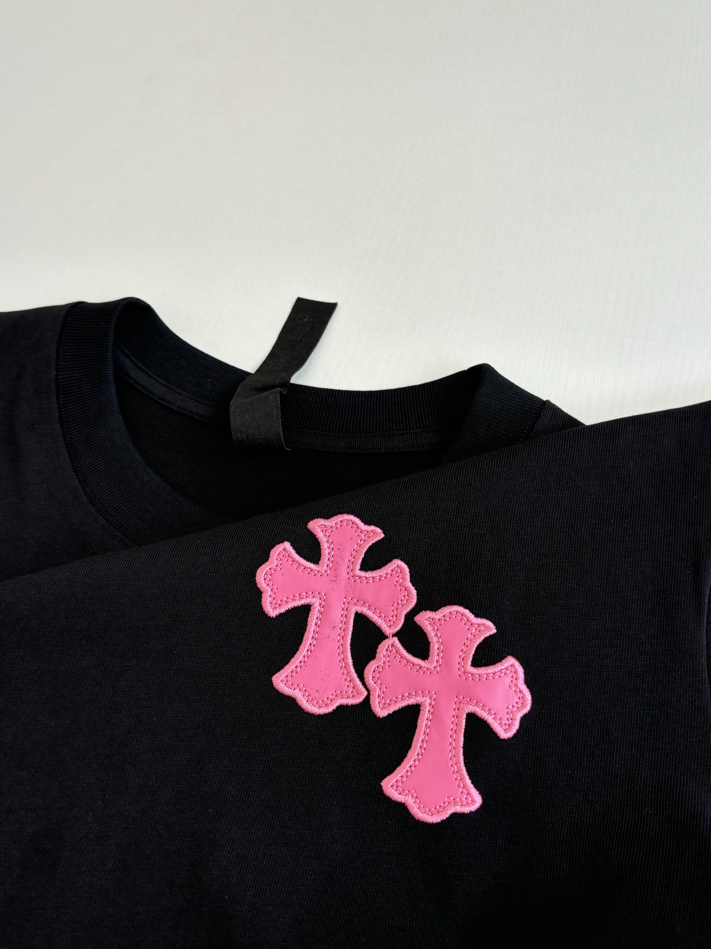 Chrome Hearts Chrome Heart*/克罗心 十字贴皮刺绣短袖T恤