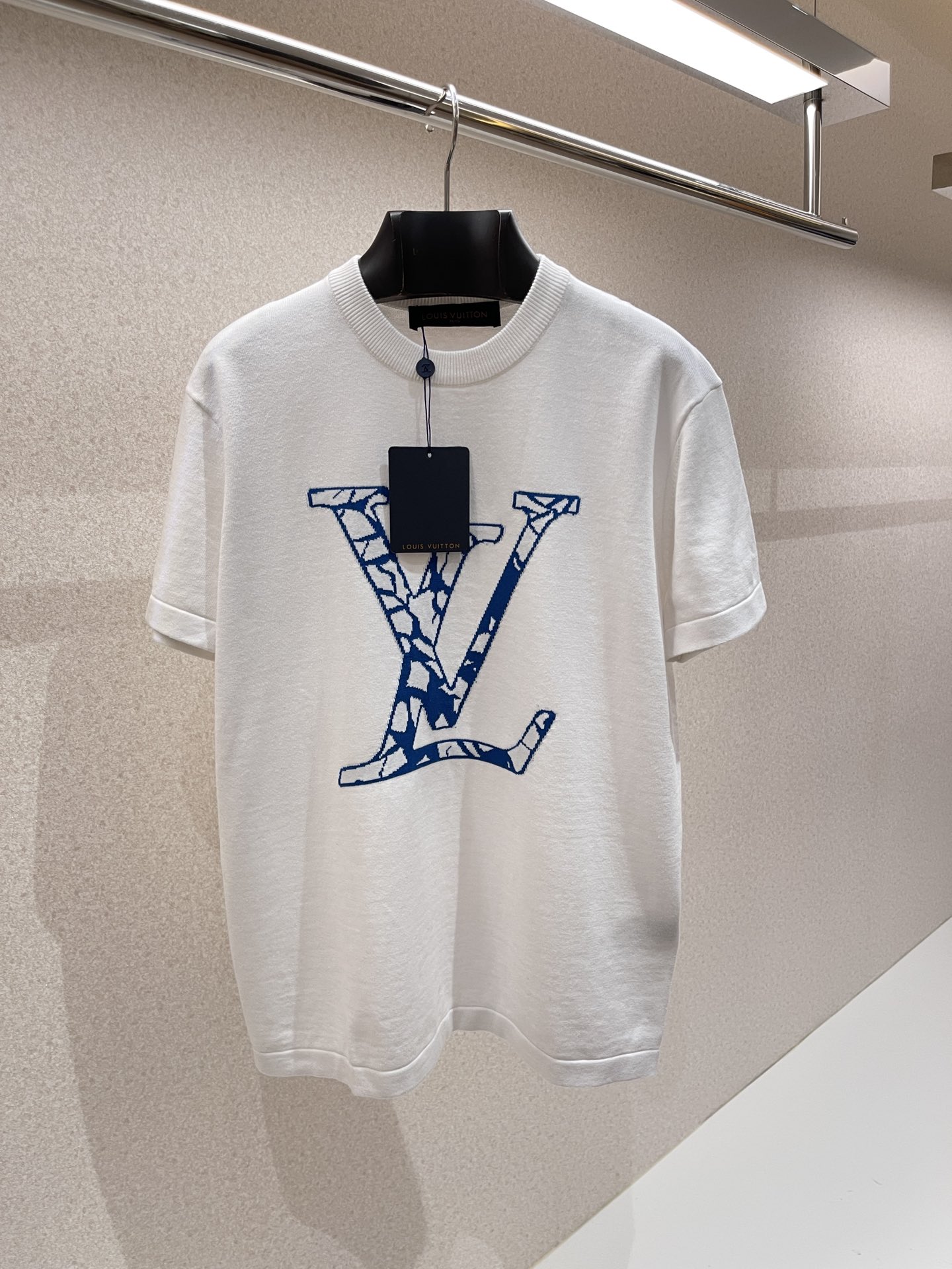 Louis Vuitton Flawless
 Clothing T-Shirt Knitting