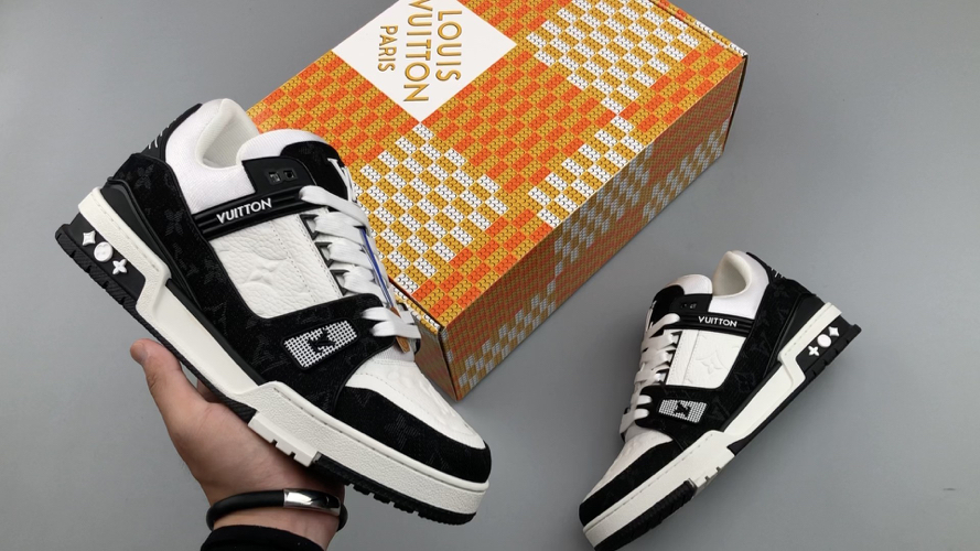 Louis Vuitton Trainer 2.0 Low Sneakers - Retro Style, Unisex Design