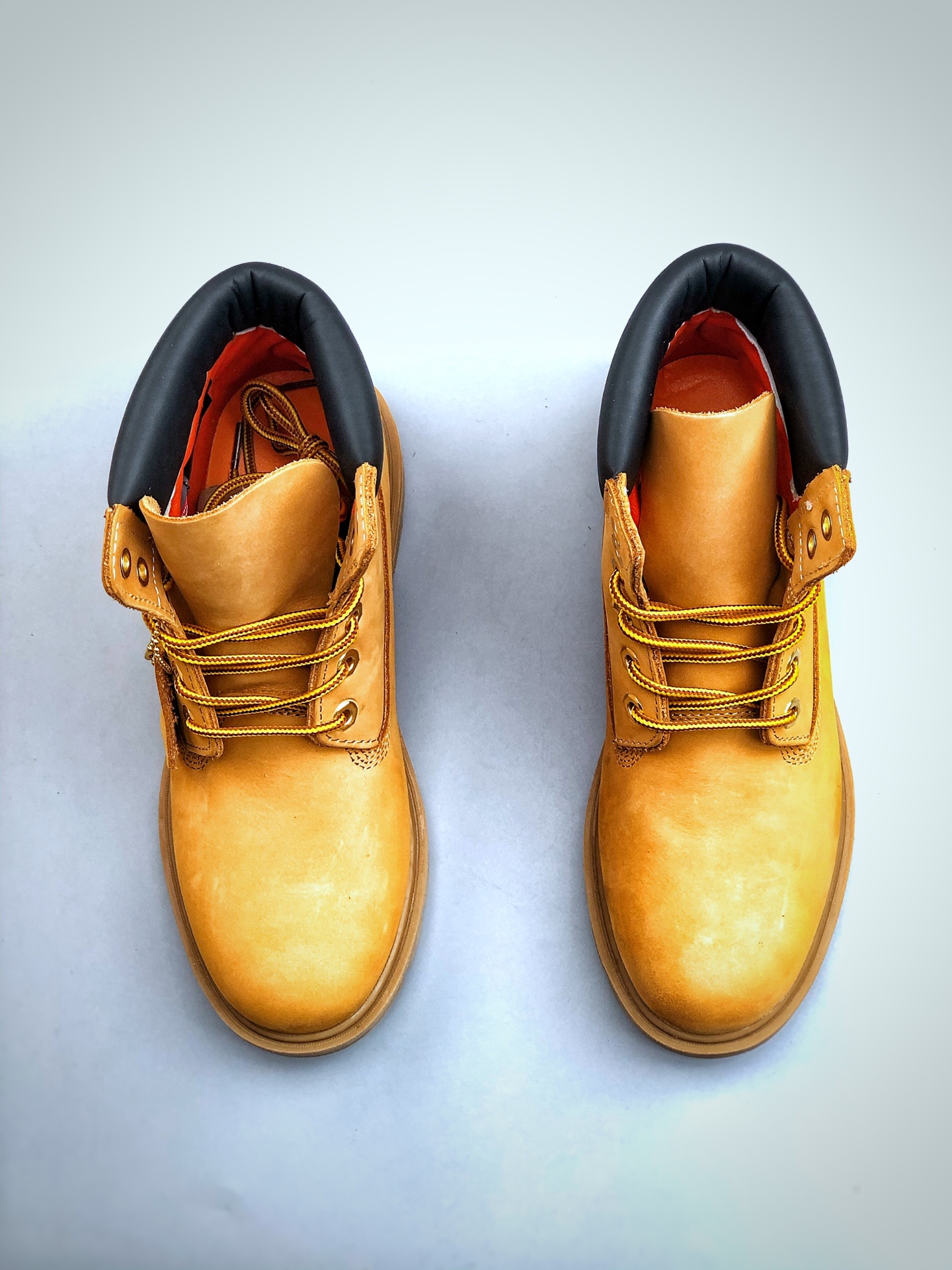 260 新货#Timberland 天伯伦/添柏岚经典款 25ss新款高帮 意大利磨砂牛皮 搭配防臭防腐真皮乳胶鞋垫-Chinese UA Cheap High Quatity Brand Clothes Bags handbags Sneakers wholesale wholesaler seller from China Factory suppliers Fashion Clothing Shoes best Quality Beautiful Price 260 新货#Timberland 天伯伦/添柏岚经典款 25ss新款高帮 意大利磨砂牛皮 搭配防臭防腐真皮乳胶鞋垫