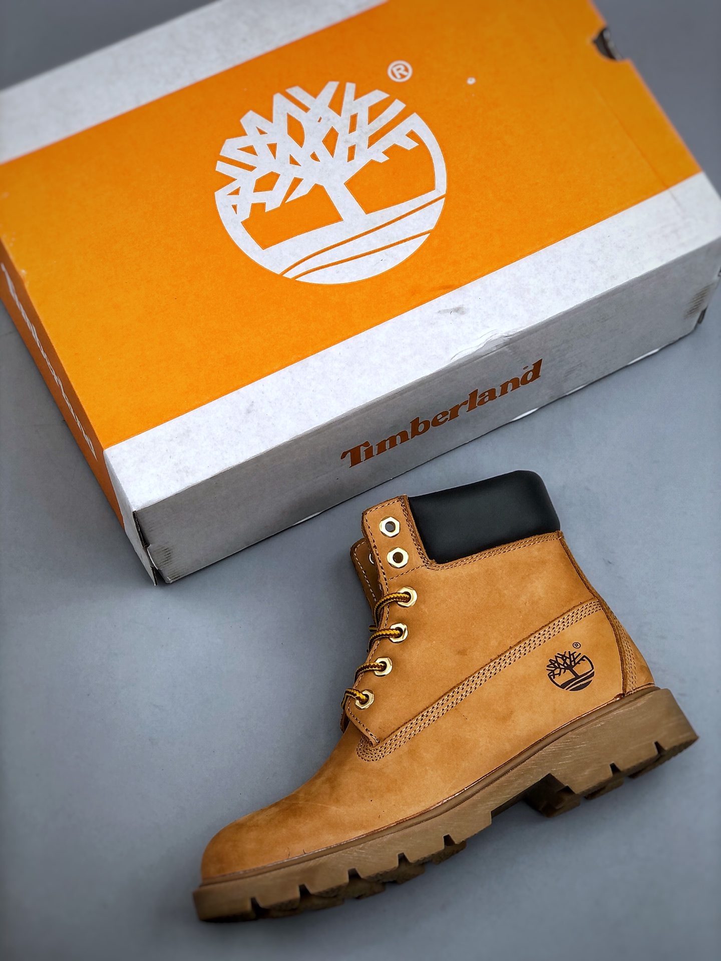 260 新货#Timberland 天伯伦/添柏岚经典款 25ss新款高帮 意大利磨砂牛皮 搭配防臭防腐真皮乳胶鞋垫-Chinese UA Cheap High Quatity Brand Clothes Bags handbags Sneakers wholesale wholesaler seller from China Factory suppliers Fashion Clothing Shoes best Quality Beautiful Price 260 新货#Timberland 天伯伦/添柏岚经典款 25ss新款高帮 意大利磨砂牛皮 搭配防臭防腐真皮乳胶鞋垫