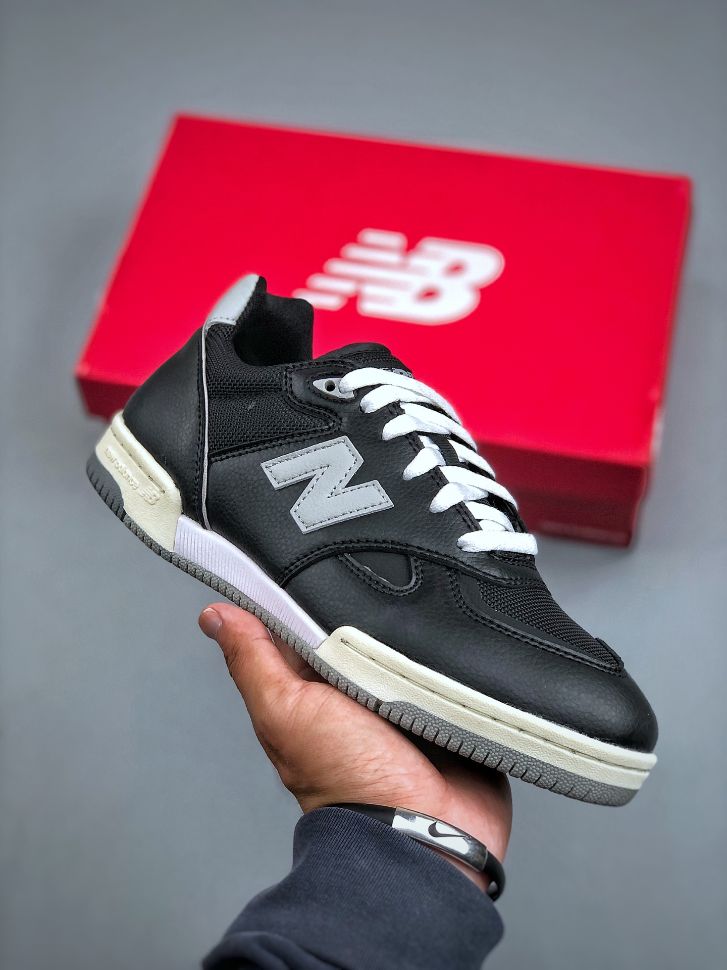 💰260 New Balance NB Numeric Tom Knox 600新百伦舒适低帮板鞋 货号：NM6O0BBW 尺码：36-45