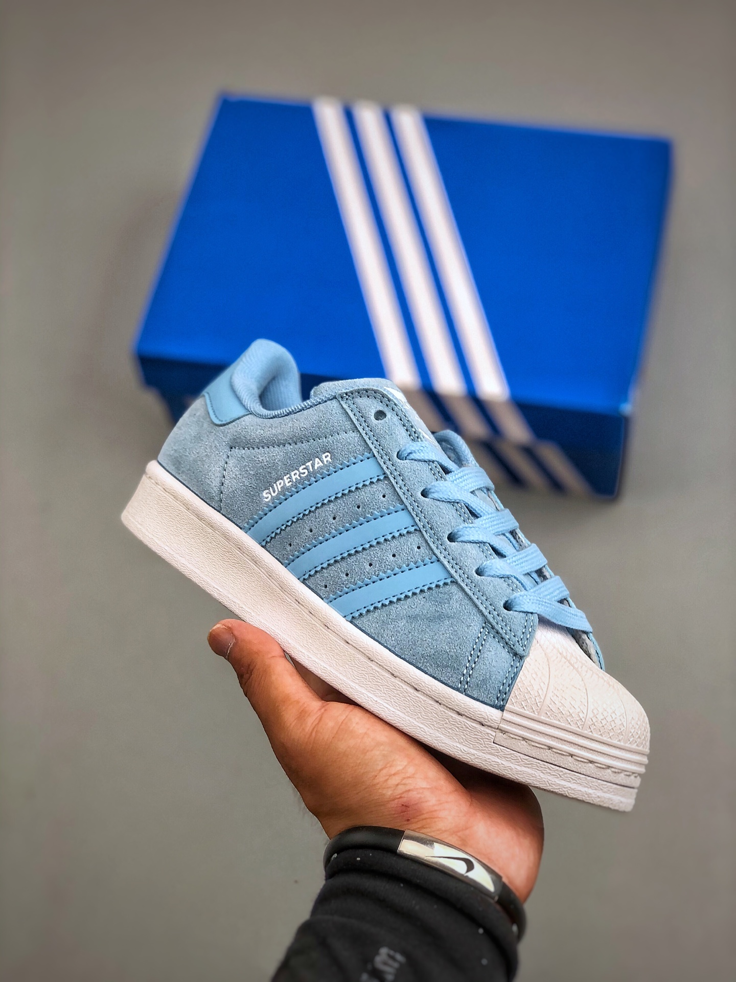💰240  Adidas SUPERSTAR VINTAGE 经典贝壳头官网同步 实拍首发渠道正品订单 诠释市场最高工艺水平区别市面普通真标版本，进出专柜无压力JQ1102 尺码：35-45（半）