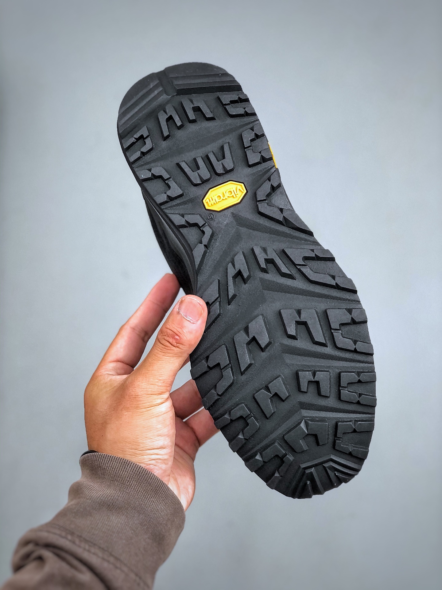 可隆 KOLSPORT Skyier 2 舒适柔软 防水撑轻回弹 低帮 徒步鞋 男款黑色 可隆 KOLSPORT Skyier 2 舒适柔软 防水撑轻回弹 低帮 徒步鞋 男款黑色