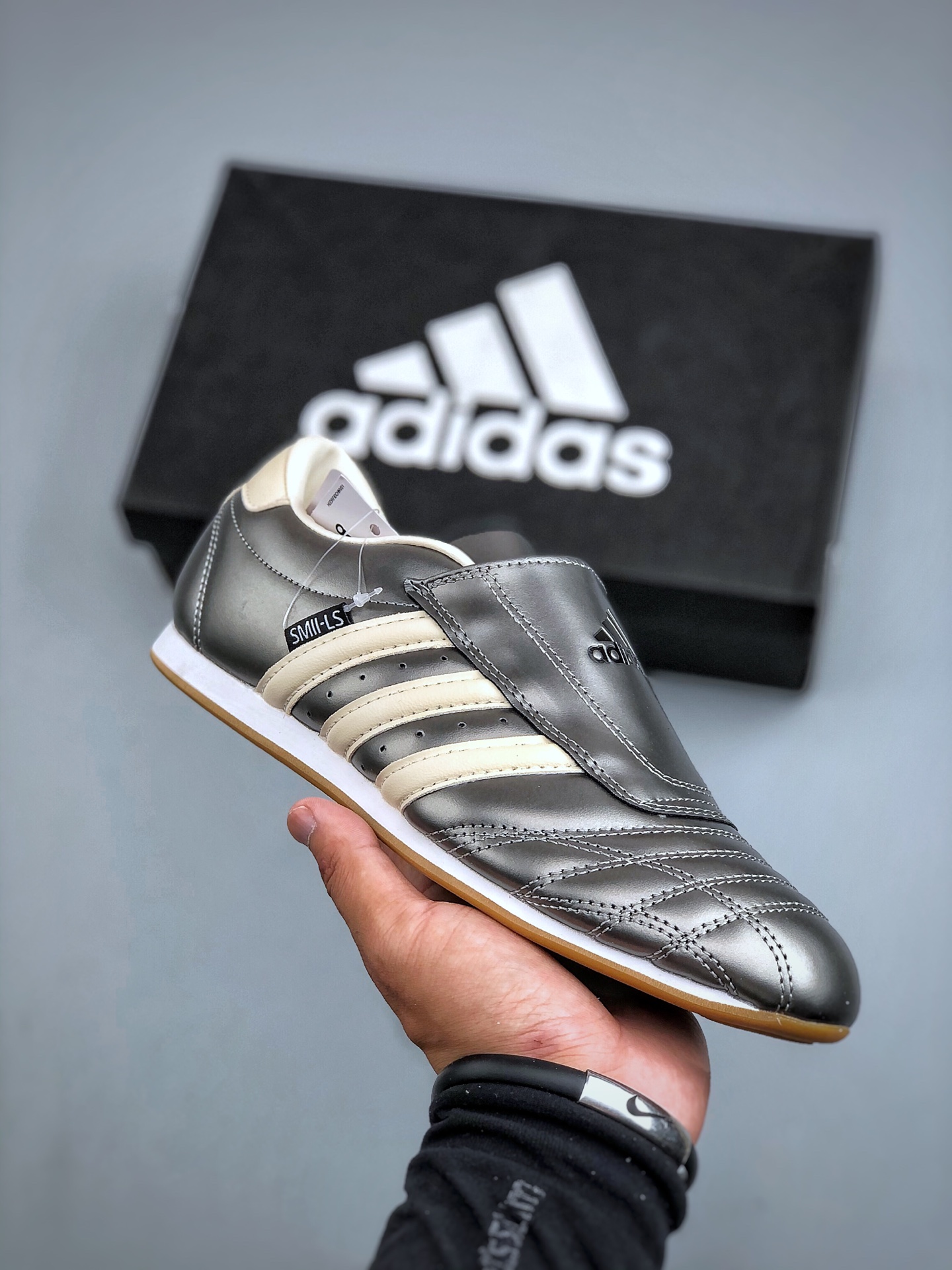 Adidas Originals Taekwondo 阿迪达斯 运动舒适 防滑耐磨包裏性低帮 训练鞋 货号:JS4465