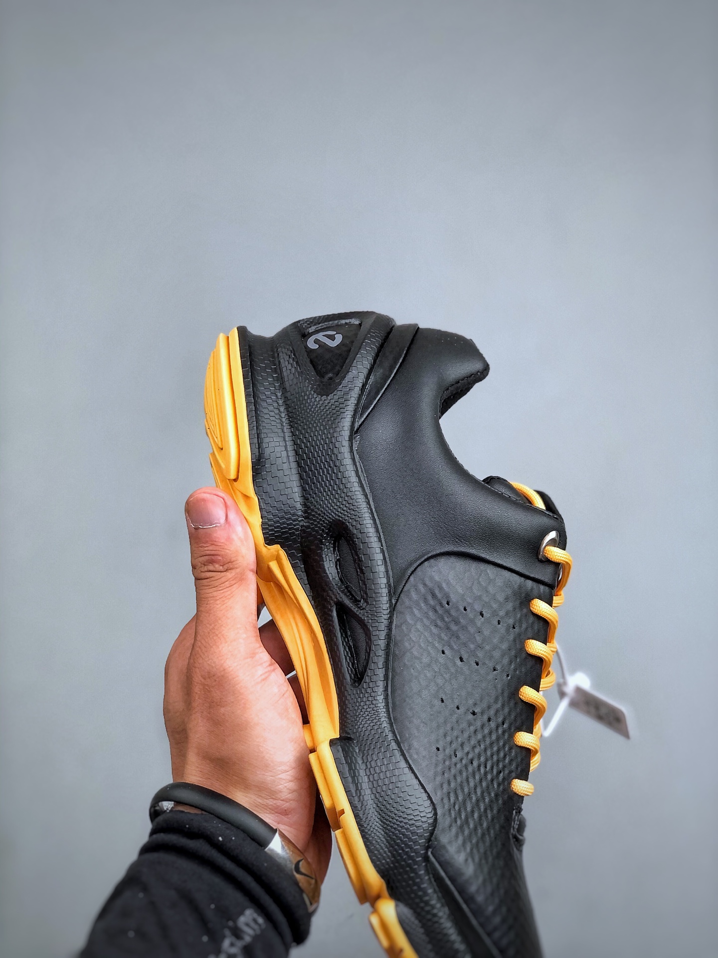 280 Ecco 2024爱步 15周年经典 特有LOGO车边 特别有型 北欧风格 舒适 休闲保暖 超弹性 耐磨 减震-Chinese UA Cheap High Quatity Brand Clothes Bags handbags Sneakers wholesale wholesaler seller from China Factory suppliers Fashion Clothing Shoes best Quality Beautiful Price 280 Ecco 2024爱步 15周年经典 特有LOGO车边 特别有型 北欧风格 舒适 休闲保暖 超弹性 耐磨 减震