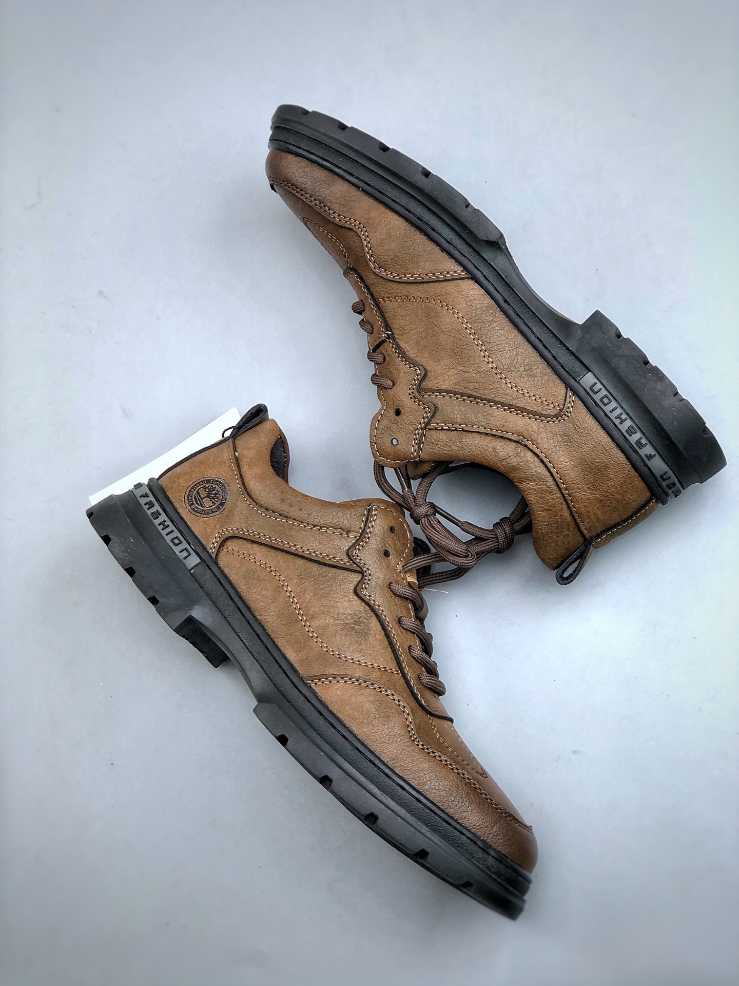 240 /Timberland 天伯伦/添柏岚经典款 25ss新款低帮 TB23066-Chinese UA Cheap High Quatity Brand Clothes Bags handbags Sneakers wholesale wholesaler seller from China Factory suppliers Fashion Clothing Shoes best Quality Beautiful Price 240 /Timberland 天伯伦/添柏岚经典款 25ss新款低帮 TB23066