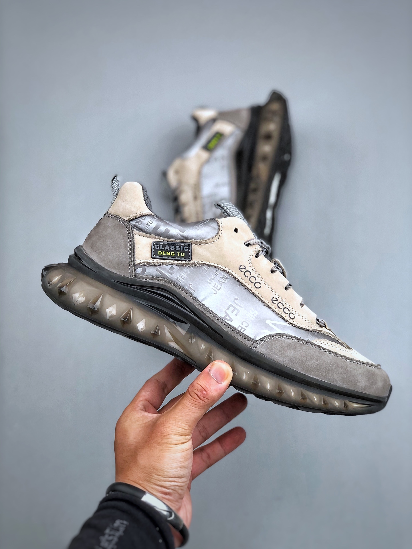 Ecco爱步潮流男鞋2025春秋款街头 男款百搭 街头系列新品 工艺牛皮鞋面-High Quatity Cheap Brand wholesale wholesaler seller Clothes Bags handbags Sneakers Top Fashion Clothing Shoes from China Factory Chinese suppliers best Quality Beautiful Price Ecco爱步潮流男鞋2025春秋款街头 男款百搭 街头系列新品 工艺牛皮鞋面