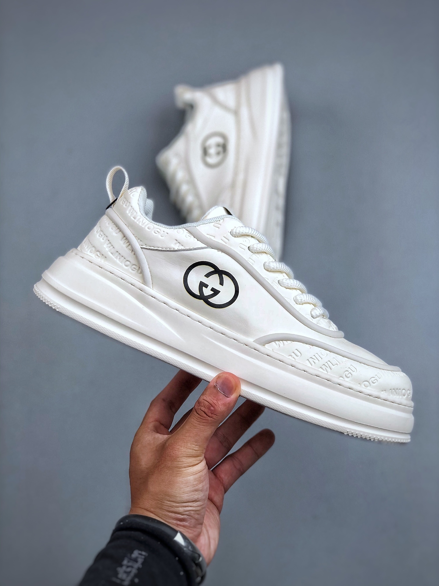 240 GUCCI 古驰今年最新款男鞋