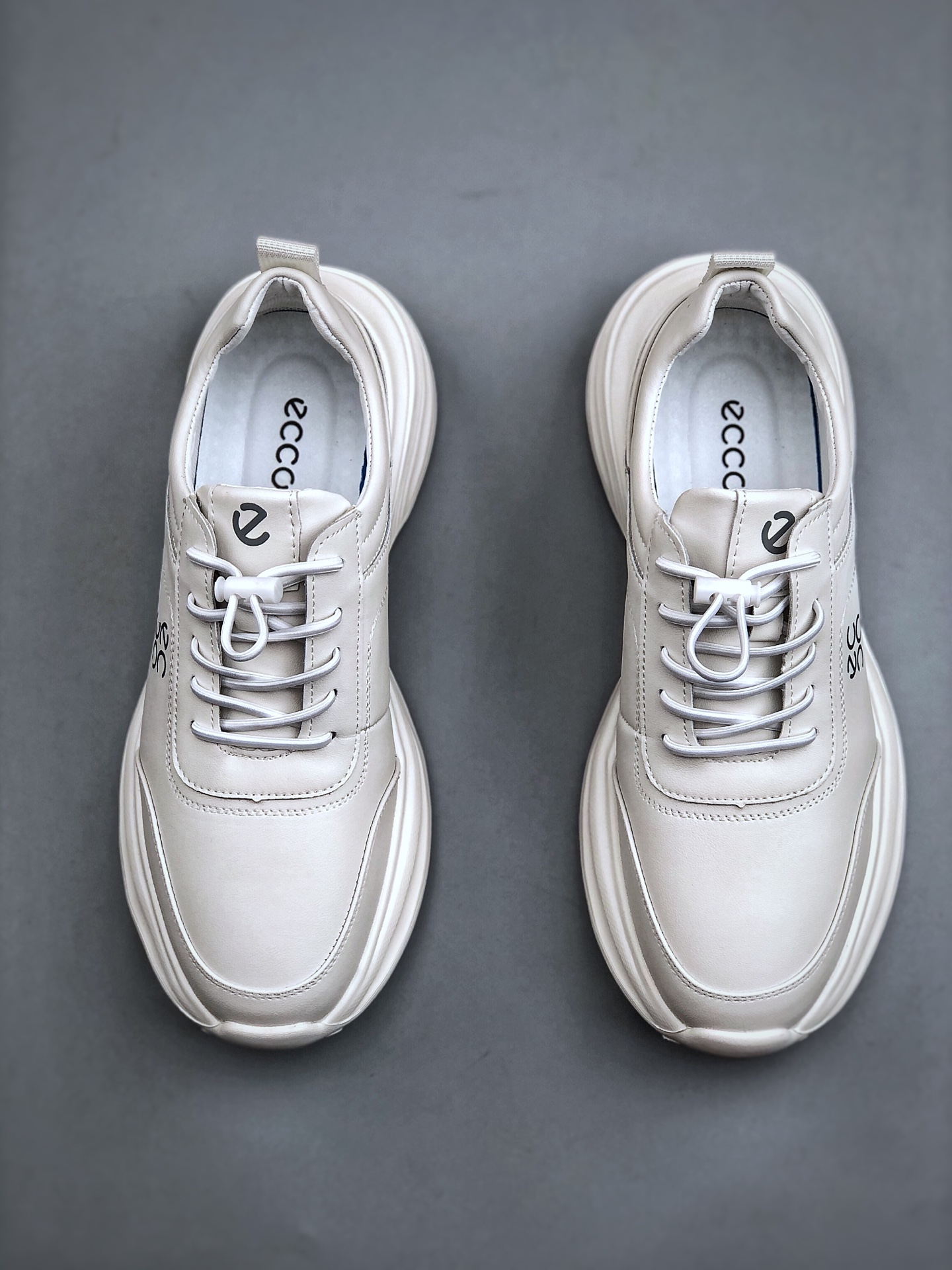 240 2025 ECCO爱步最新款男款运动鞋休闲潮流 透气慢跑鞋 老爹鞋 健步BIOM2.2 830774