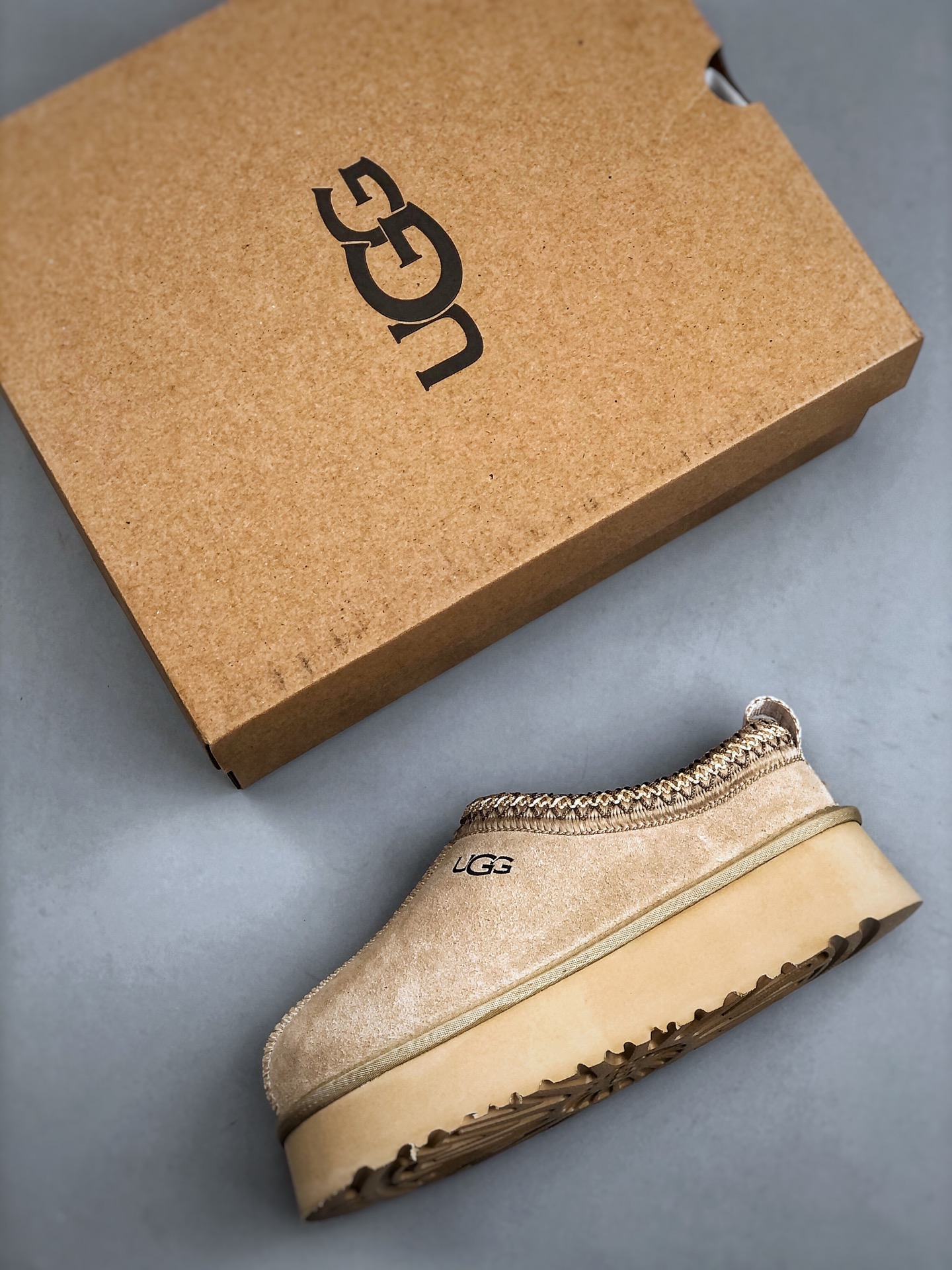 200 新货#UGG 塔茨系列加厚款 穆勒风包头5CM半拖鞋 民族风秋冬雪地靴 羊皮毛一体高品质