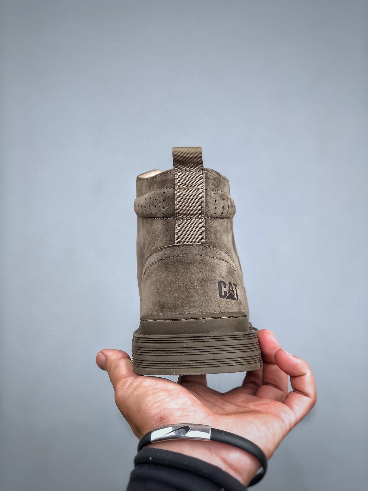 260 25年秋冬款CAT硬汉推土机品牌·卡特Tramp Hike Low款户外中邦休闲系带男鞋