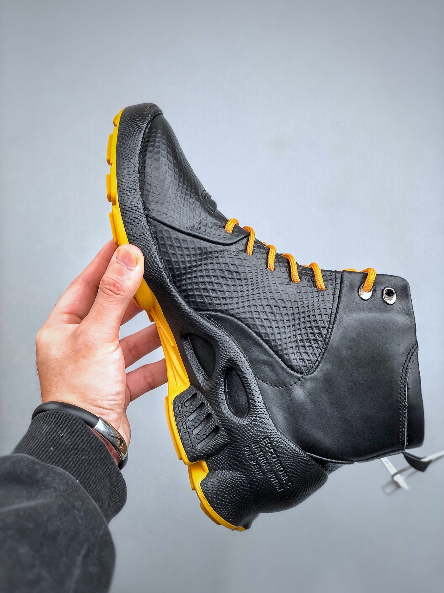 ECCO爱步 小红书爆款 新款百搭休闲款 Ecco/爱步男士跑步鞋休闲鞋透气轻质系带轻便运动鞋