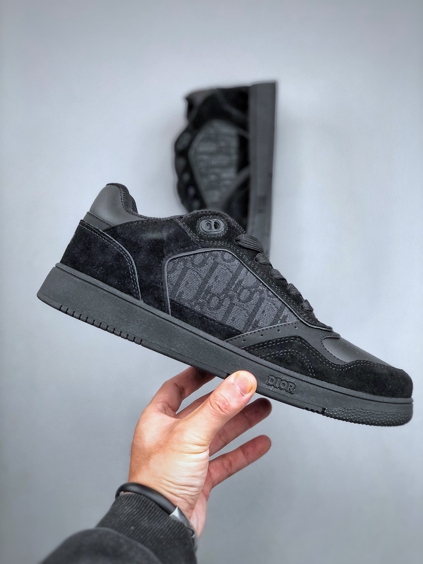 迪奥 B27休闲运动鞋 延续 Di*r的经典款式B27