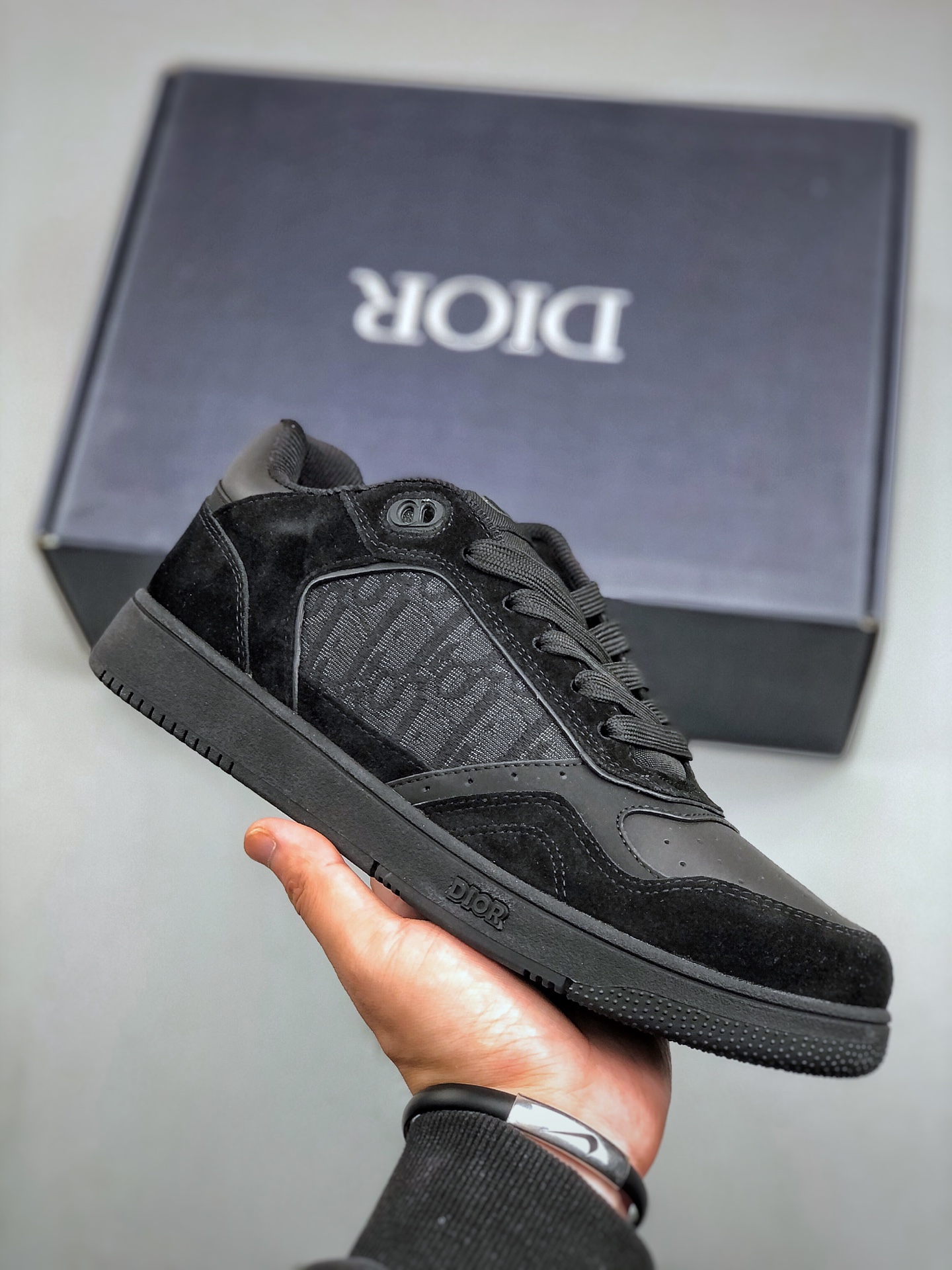 迪奥 B27休闲运动鞋 延续 Di*r的经典款式B27