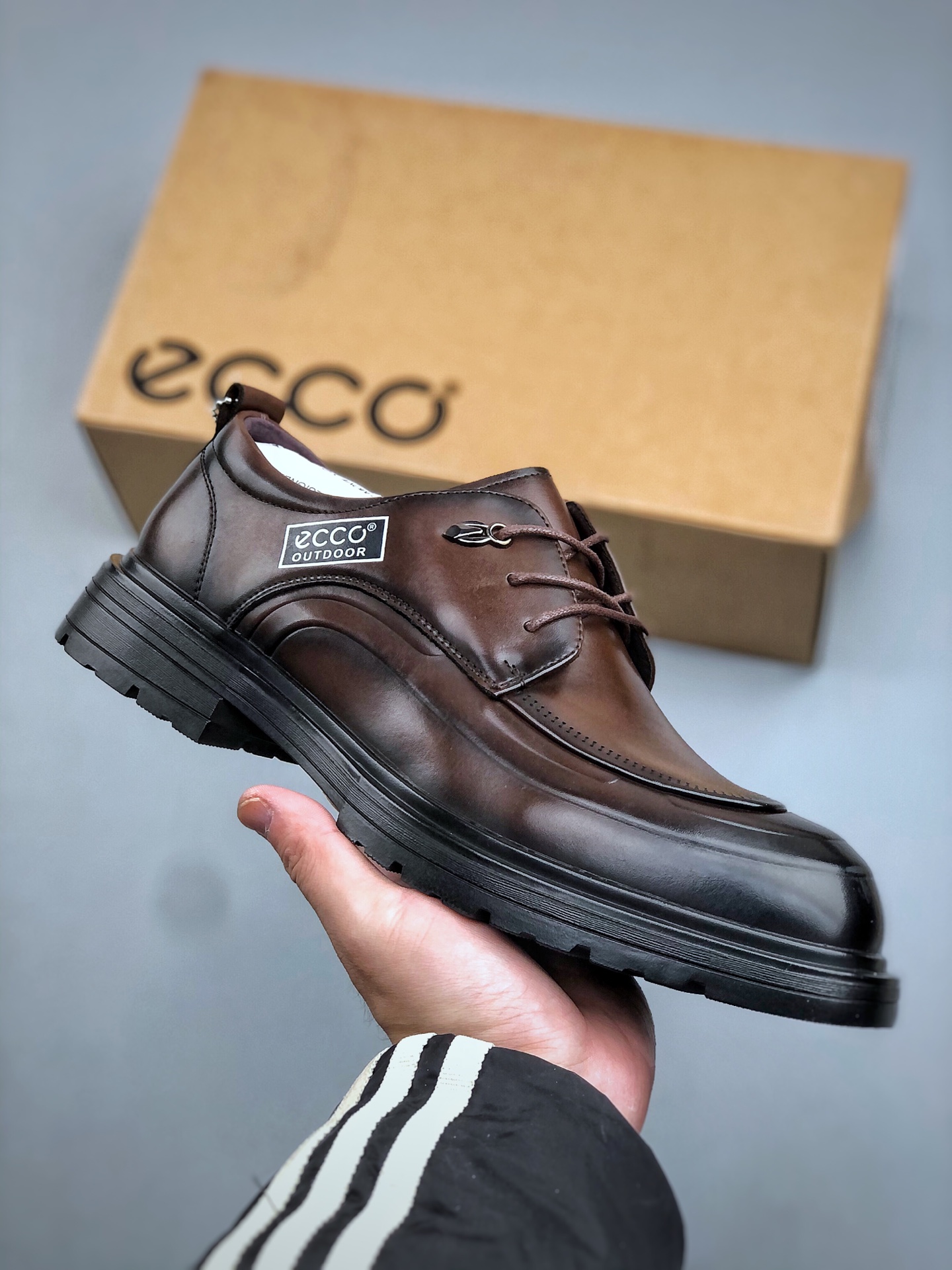 E/ECCO爱步 小红书爆款 新款百搭休闲款 Ecco/爱步男士跑步鞋休闲鞋透气轻质系带轻便运动鞋