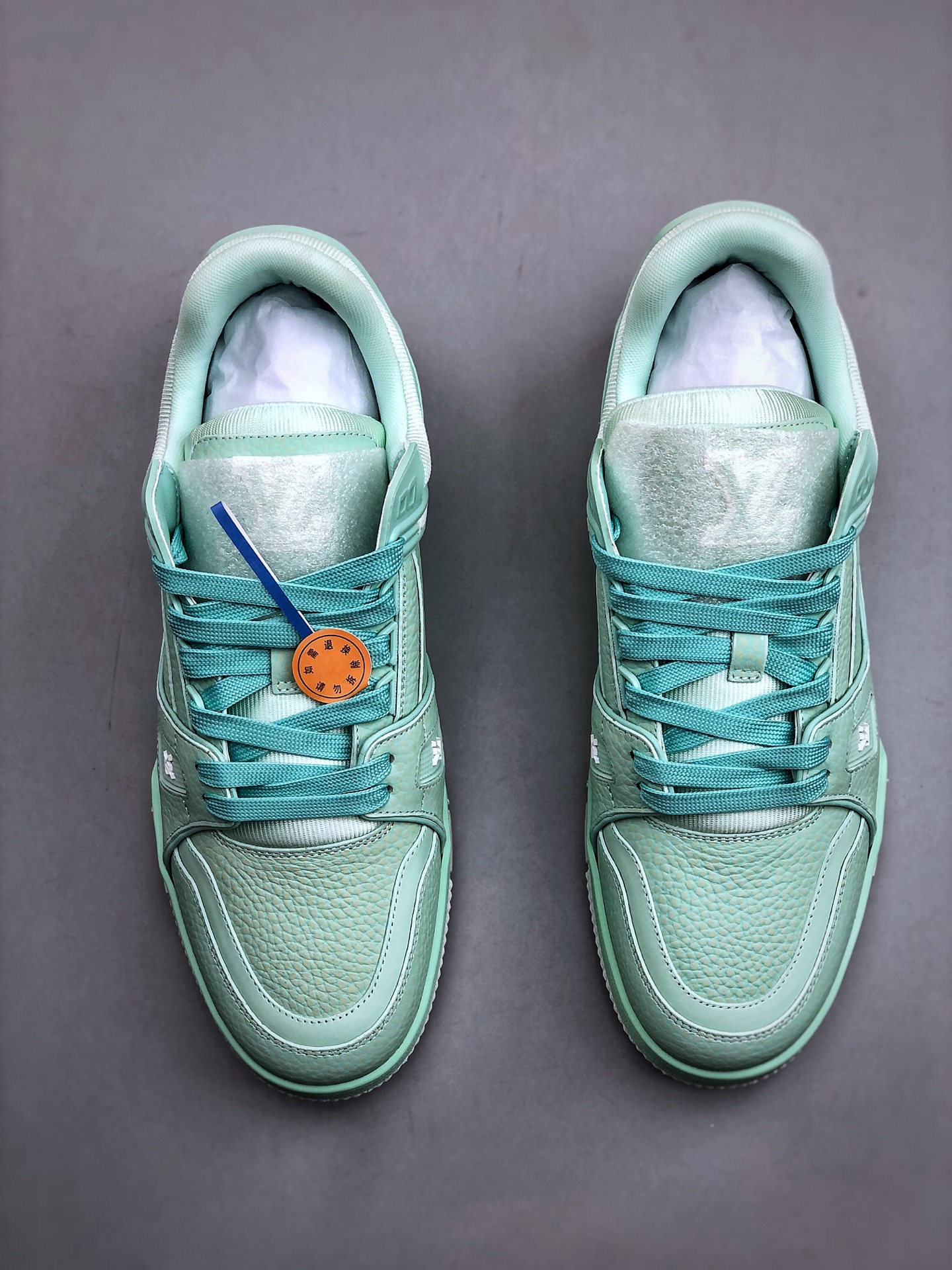 420K广奢高端货 LOUIS VUITTON 路易威登 LV Trainer 牛皮革 板鞋-Chinese UA Cheap High Quatity Brand Clothes Bags handbags Sneakers wholesale wholesaler seller from China Factory suppliers Fashion Clothing Shoes best Quality Beautiful Price 420K广奢高端货 LOUIS VUITTON 路易威登 LV Trainer 牛皮革 板鞋