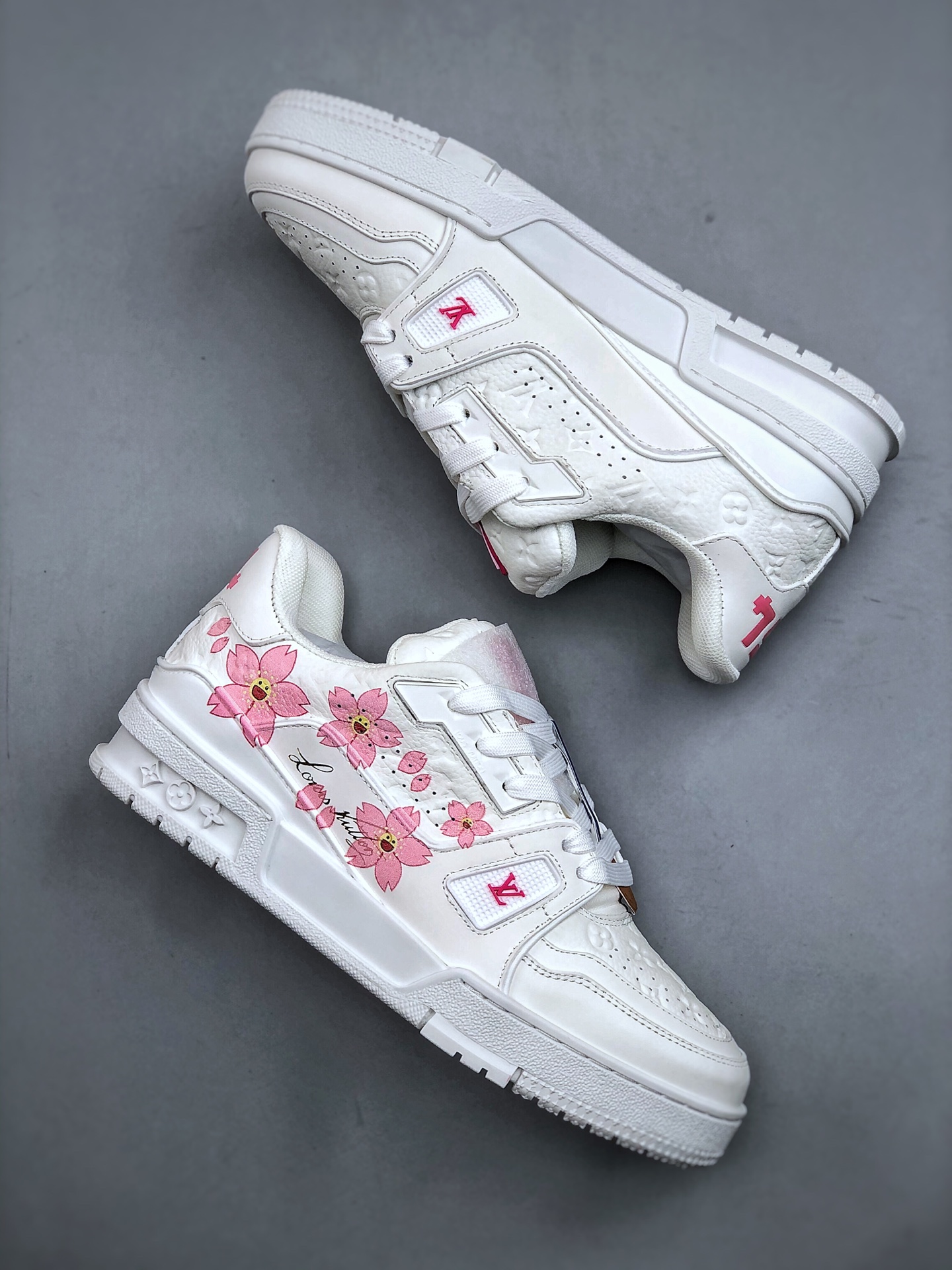 420K广奢高端货 LOUIS VUITTON 路易威登 LV Trainer 牛皮革 板鞋-Chinese UA Cheap High Quatity Brand Clothes Bags handbags Sneakers wholesale wholesaler seller from China Factory suppliers Fashion Clothing Shoes best Quality Beautiful Price 420K广奢高端货 LOUIS VUITTON 路易威登 LV Trainer 牛皮革 板鞋