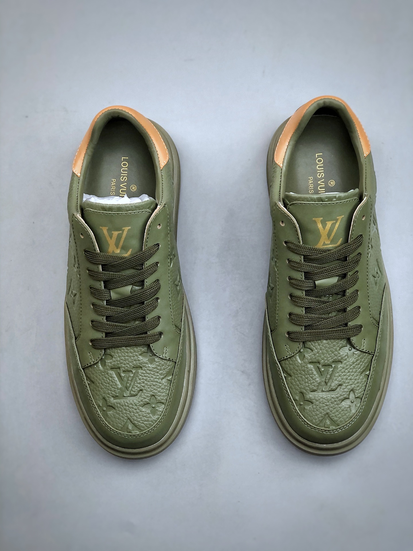 400 LOUIS VUITTON Beverly Hills 牛皮革 圆头系带 低帮 板鞋