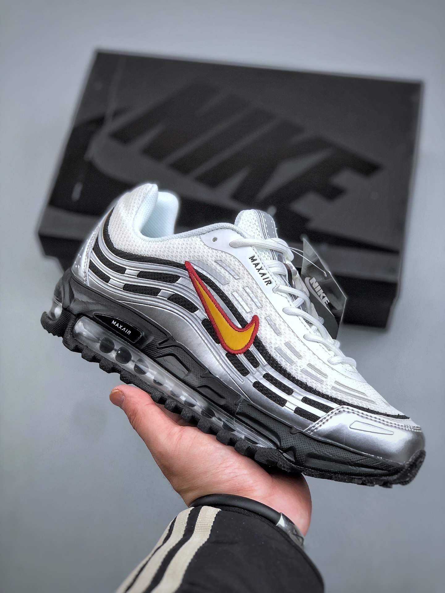 _dej9sLZvgdrVgsOtHbCXW29LhE5066bM6-2S90Q