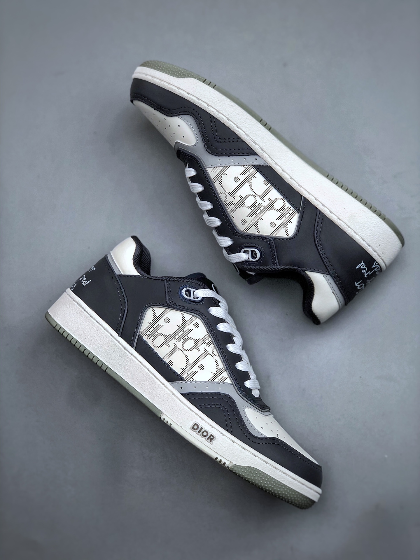 480 Dior迪奥B27系列市面顶级版本出货-Chinese UA Cheap High Quatity Brand Clothes Bags handbags Sneakers wholesale wholesaler seller from China Factory suppliers Fashion Clothing Shoes best Quality Beautiful Price 480 Dior迪奥B27系列市面顶级版本出货
