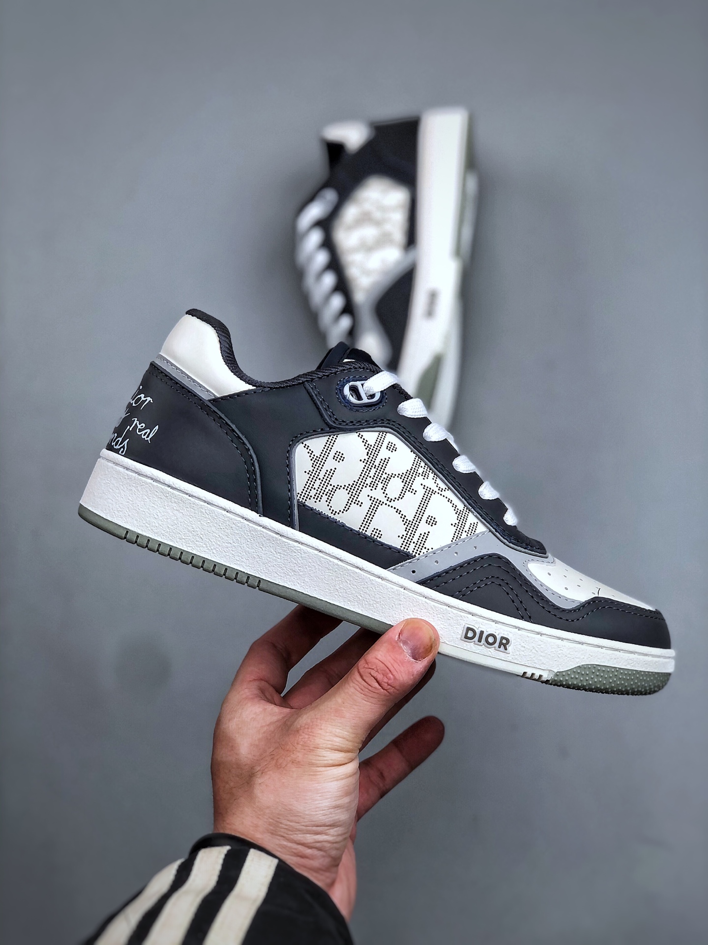 480 Dior迪奥B27系列市面顶级版本出货-Chinese UA Cheap High Quatity Brand Clothes Bags handbags Sneakers wholesale wholesaler seller from China Factory suppliers Fashion Clothing Shoes best Quality Beautiful Price 480 Dior迪奥B27系列市面顶级版本出货