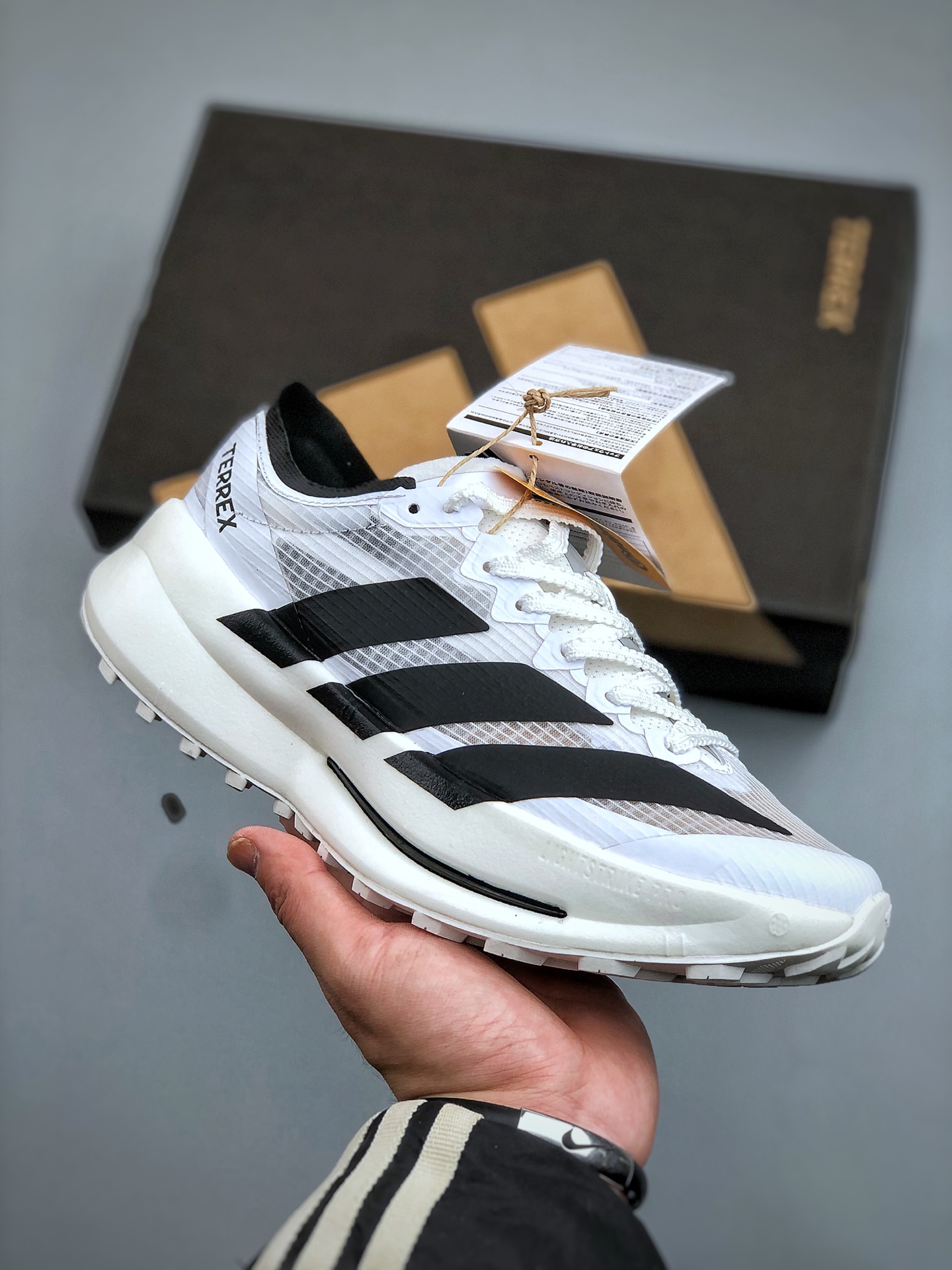 _ds_9sySlW5tjxKSmRsrZ2xGie__4Y4kWoUkrjgg