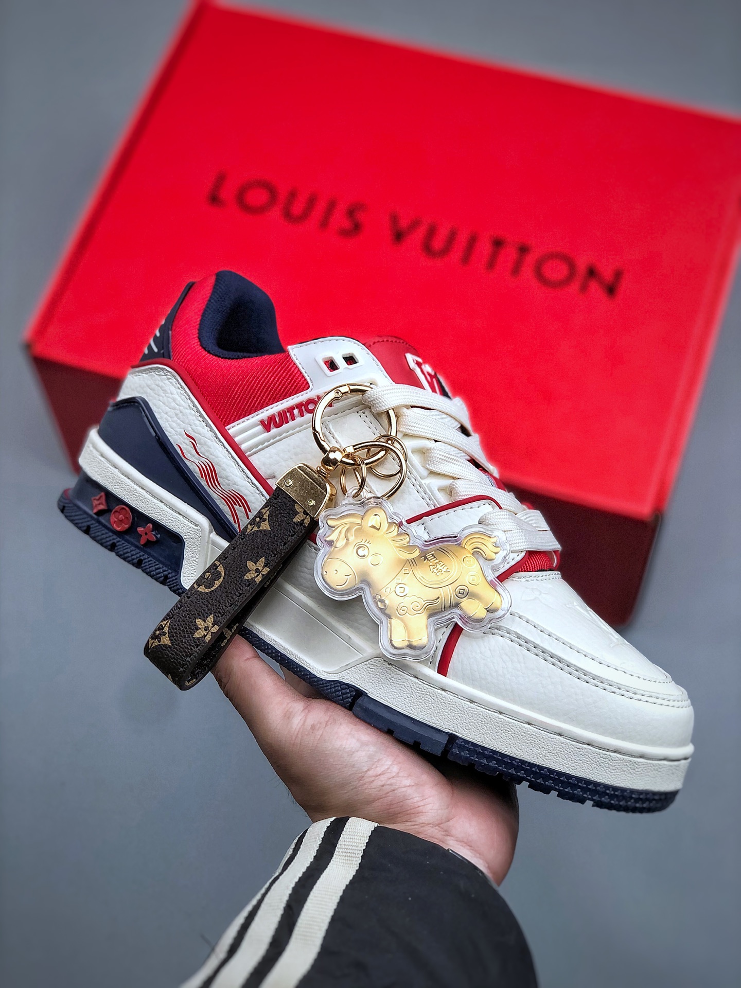 _d-g9s42Uvw7BfbifxfYKZNjf11rlwWpT0lS3SRw