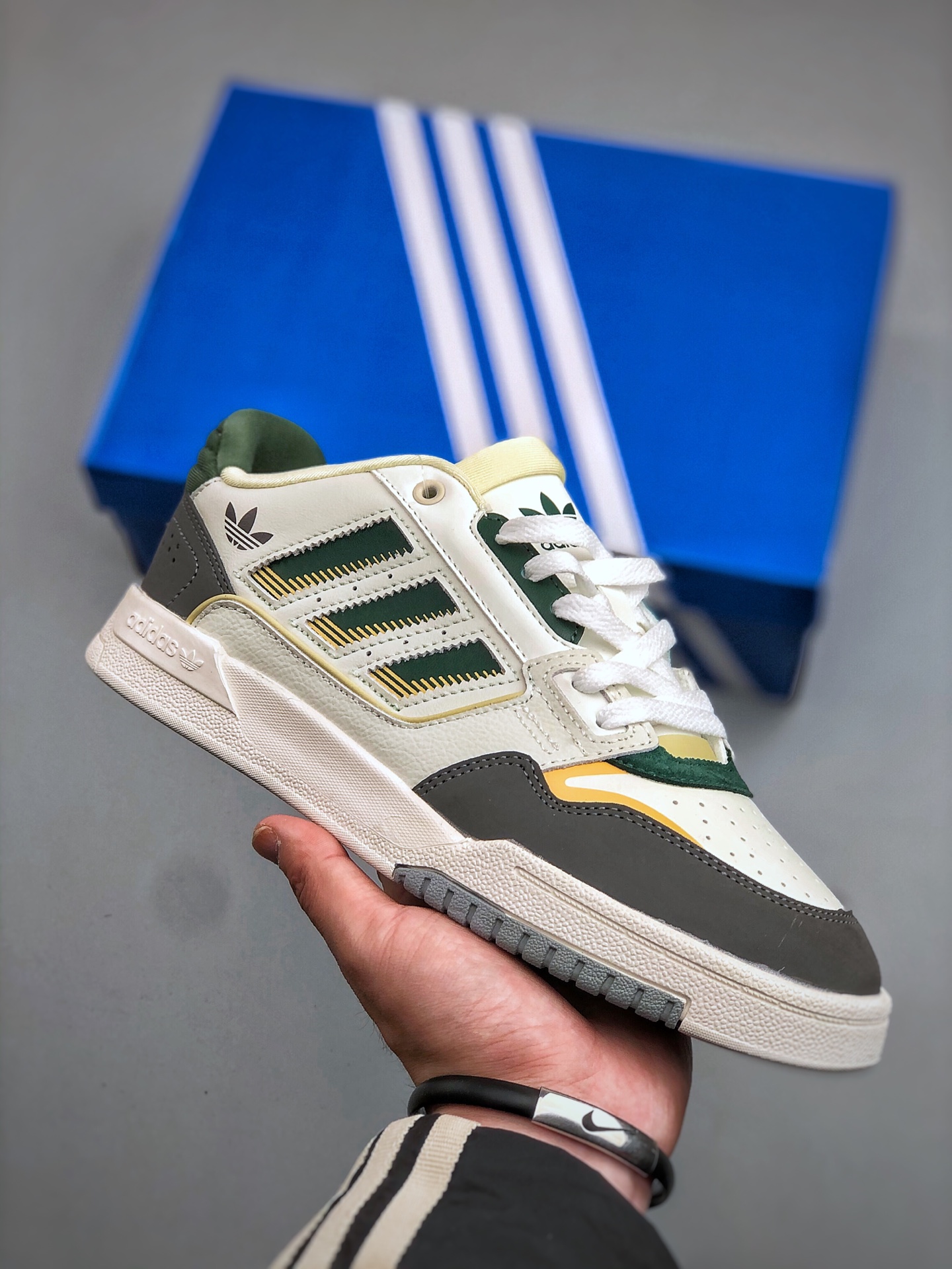 _dpd9sC34stHo2RH1q3OS8AIJo0ubnf3Jcm1g90w