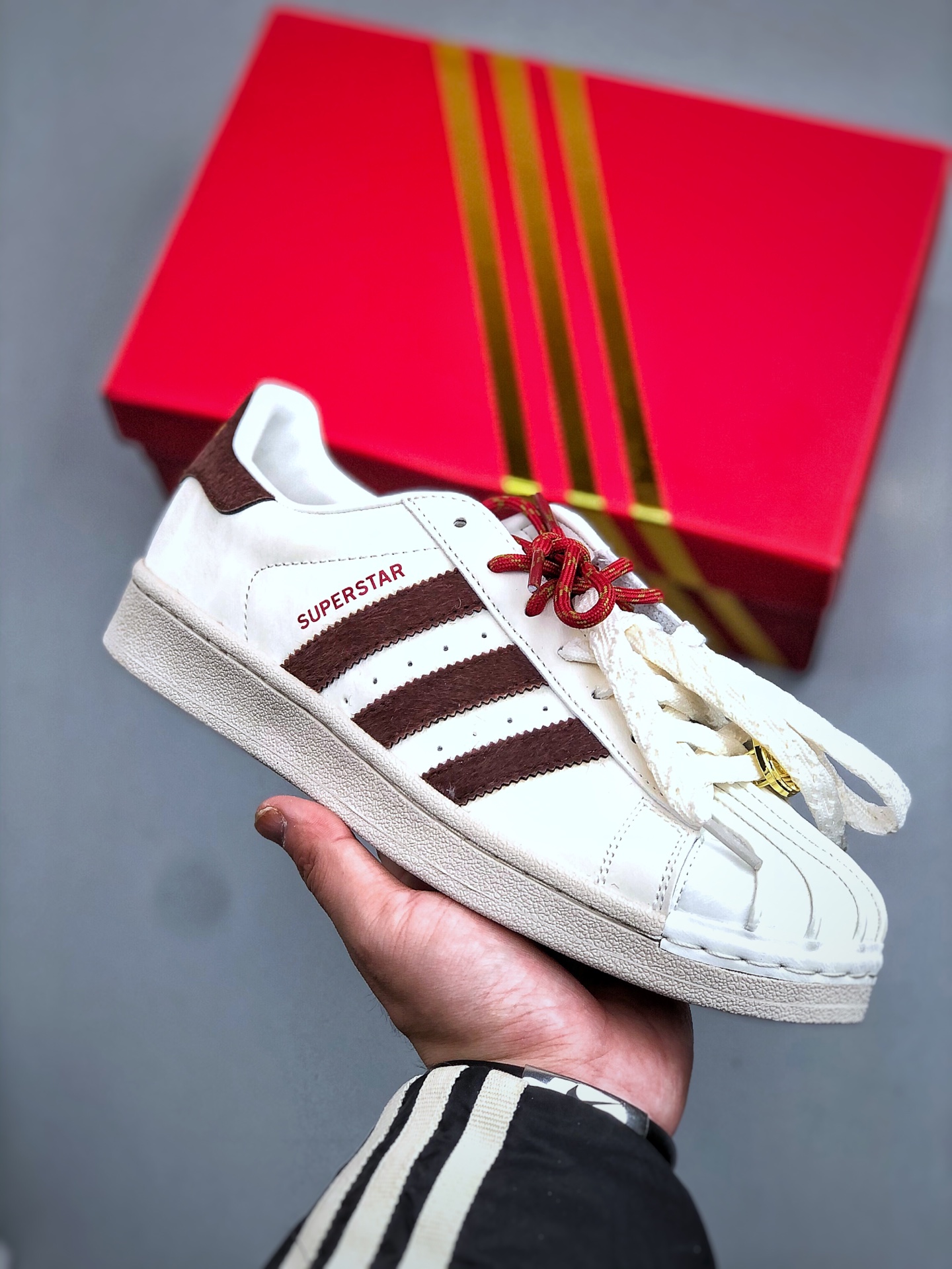 _dKQ9sRSPzEMm1_rdoHLcrkChjwujpR4xCARFcMA