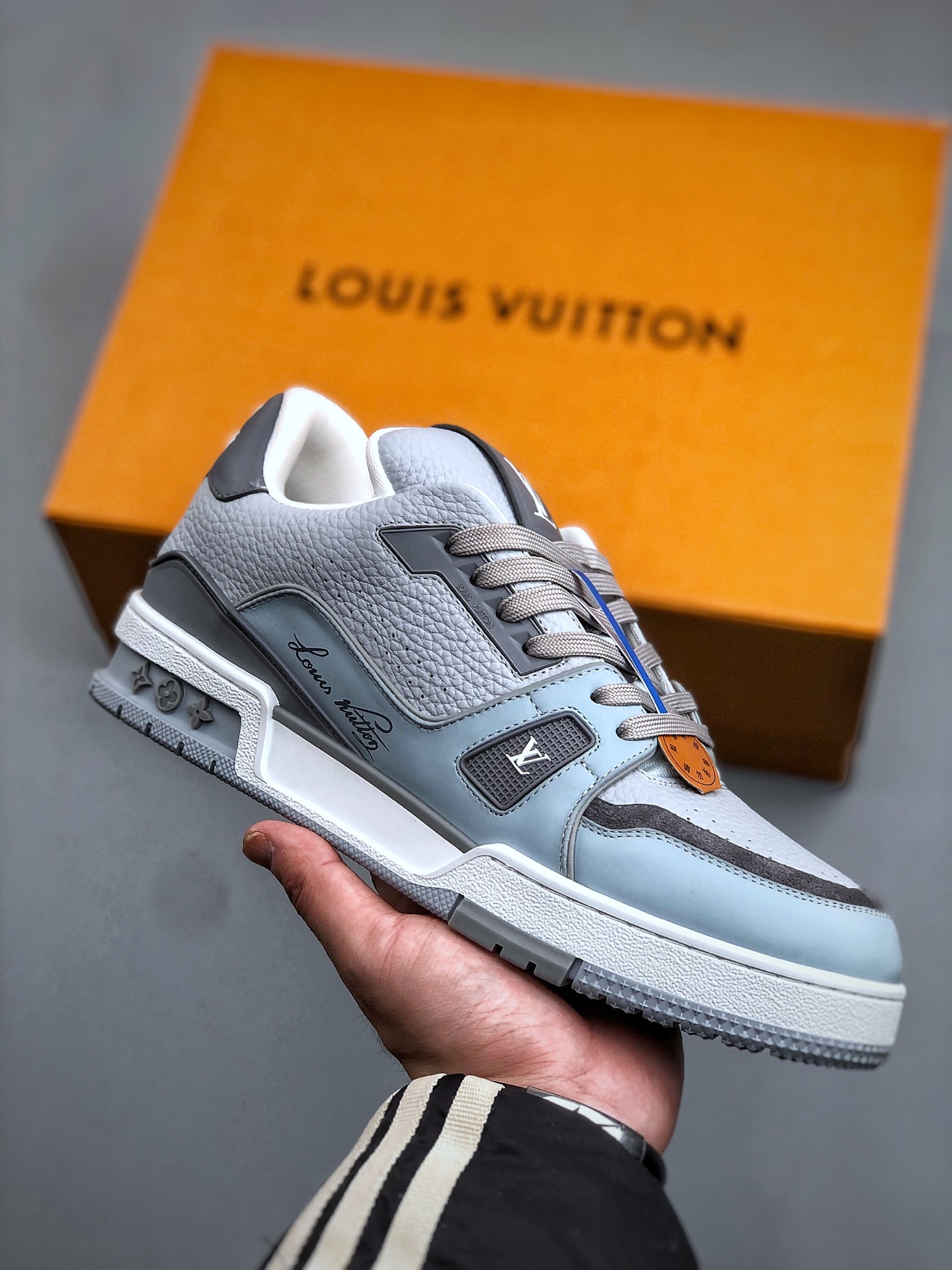 _dr19sFdF5AVHbPLZFYcWqESg4FzKxSU2ITgdeNw