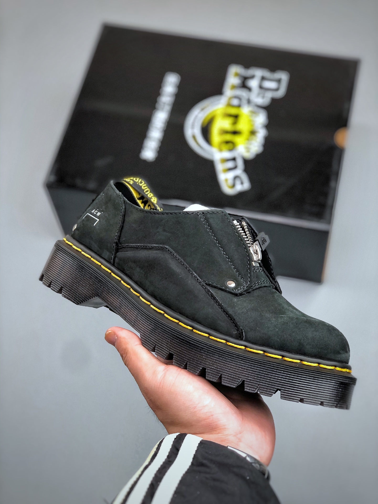 _dcE9sPZWSvfpdi8O_WLMwLGktK5JCkm8yUd_6Gw