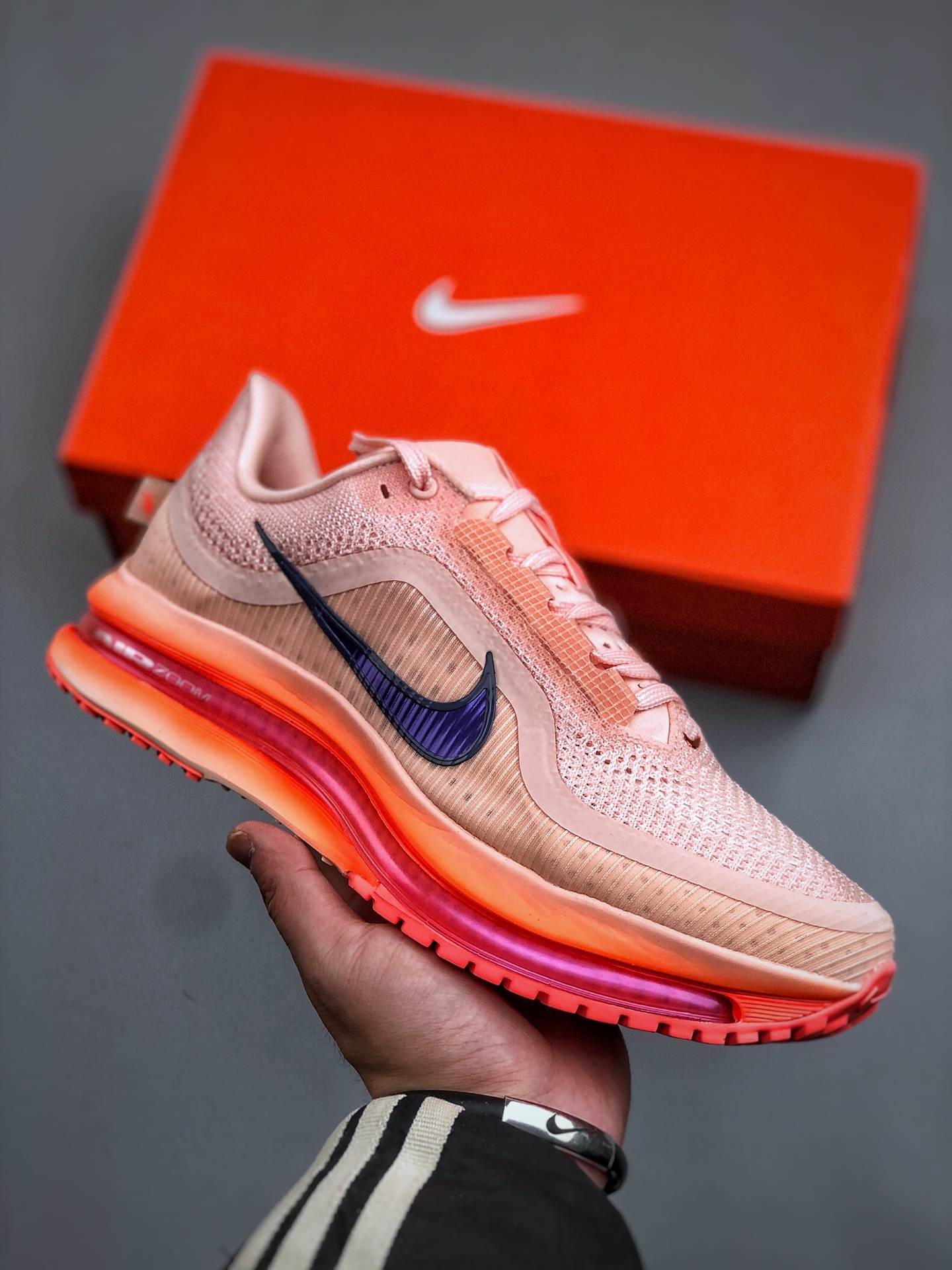 _dsY9sJ5ltZFtf8Cgh86DVuGoNLAvWwQnM6Z-Fyg