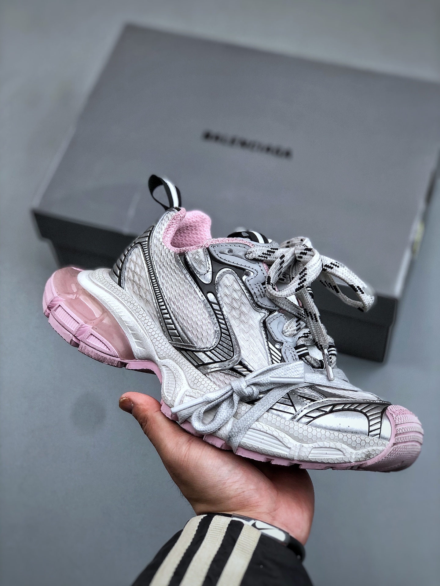 _dxI9sNOQdY2E1yb5-I6IZodumx2kxEXEVjU7tLA