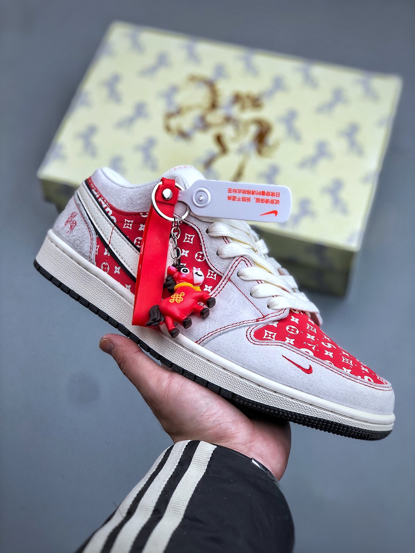 _dwp9svgCmk63Di77oGVqJrpT2mHkHlJ8kdjqt5Q