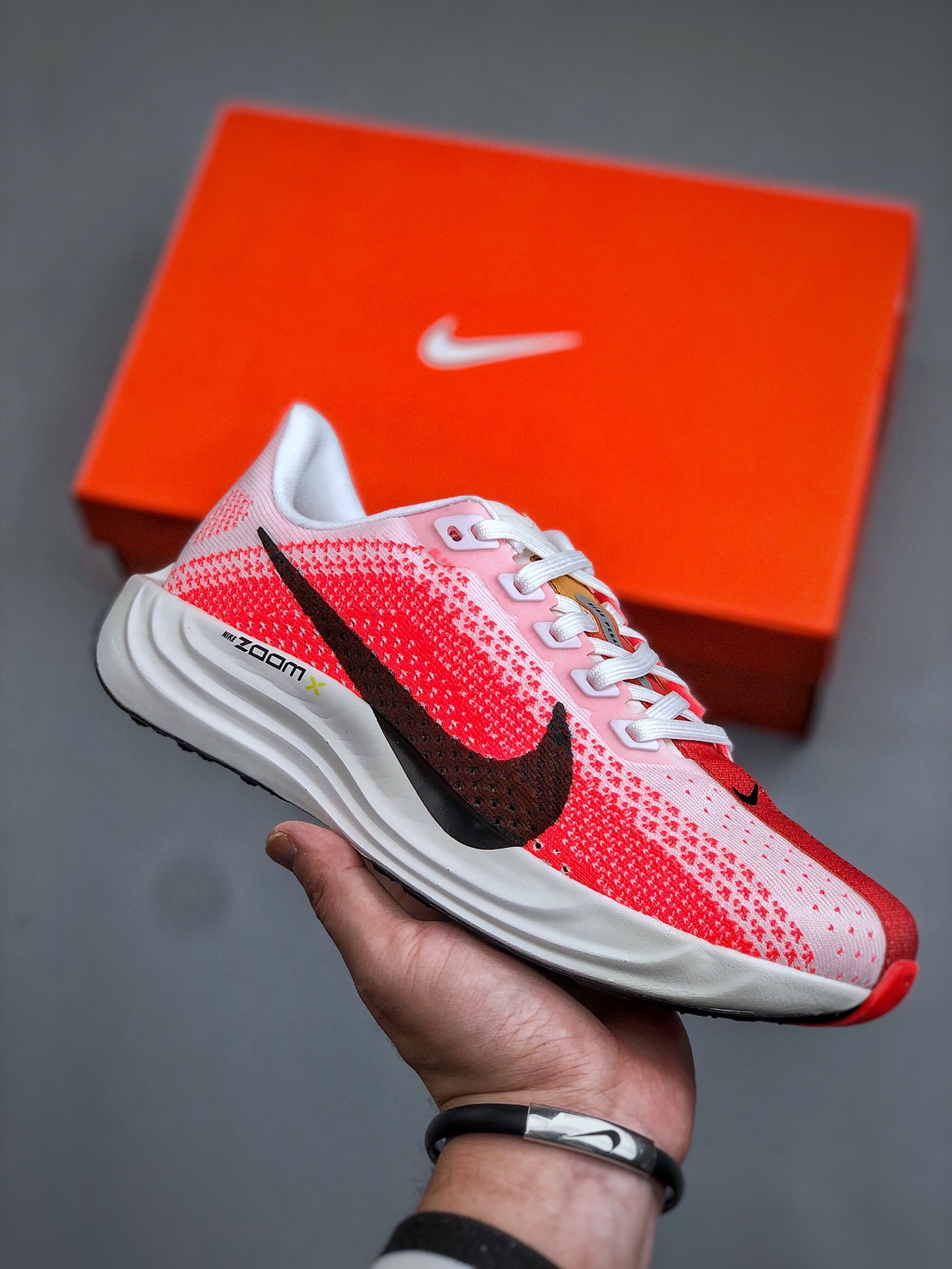 _del9s3otE25l092vaZz_mrgQOQpNt86QPESW9Wg