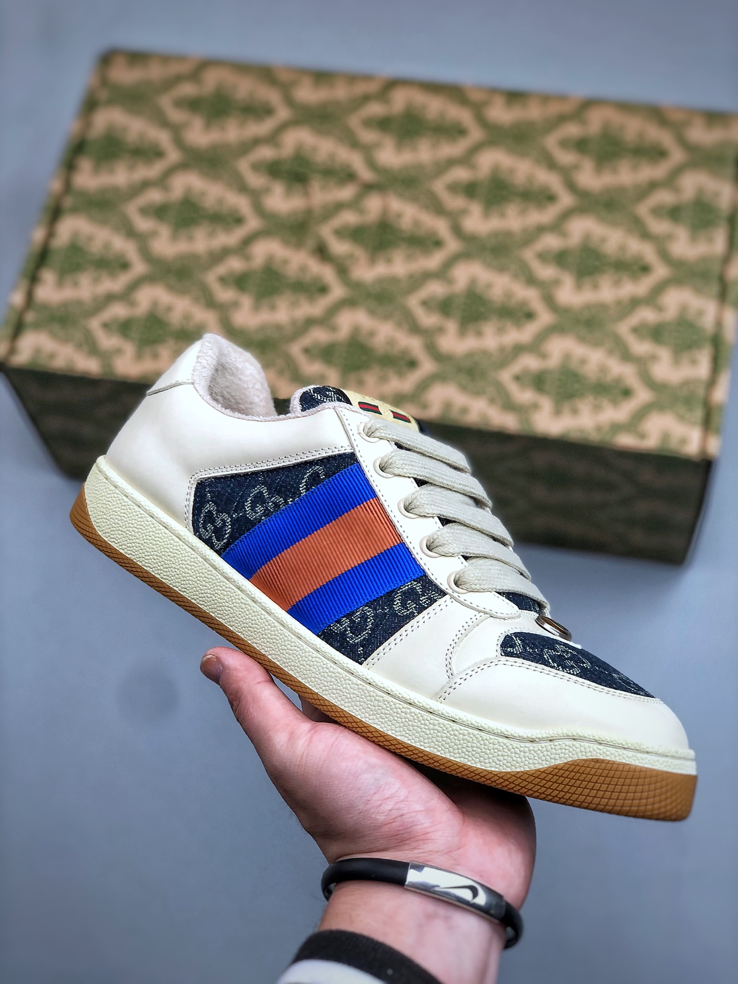 _dlS9senReem-_EvklFJ31Kh5zR6hrpNVmVqeGXQ