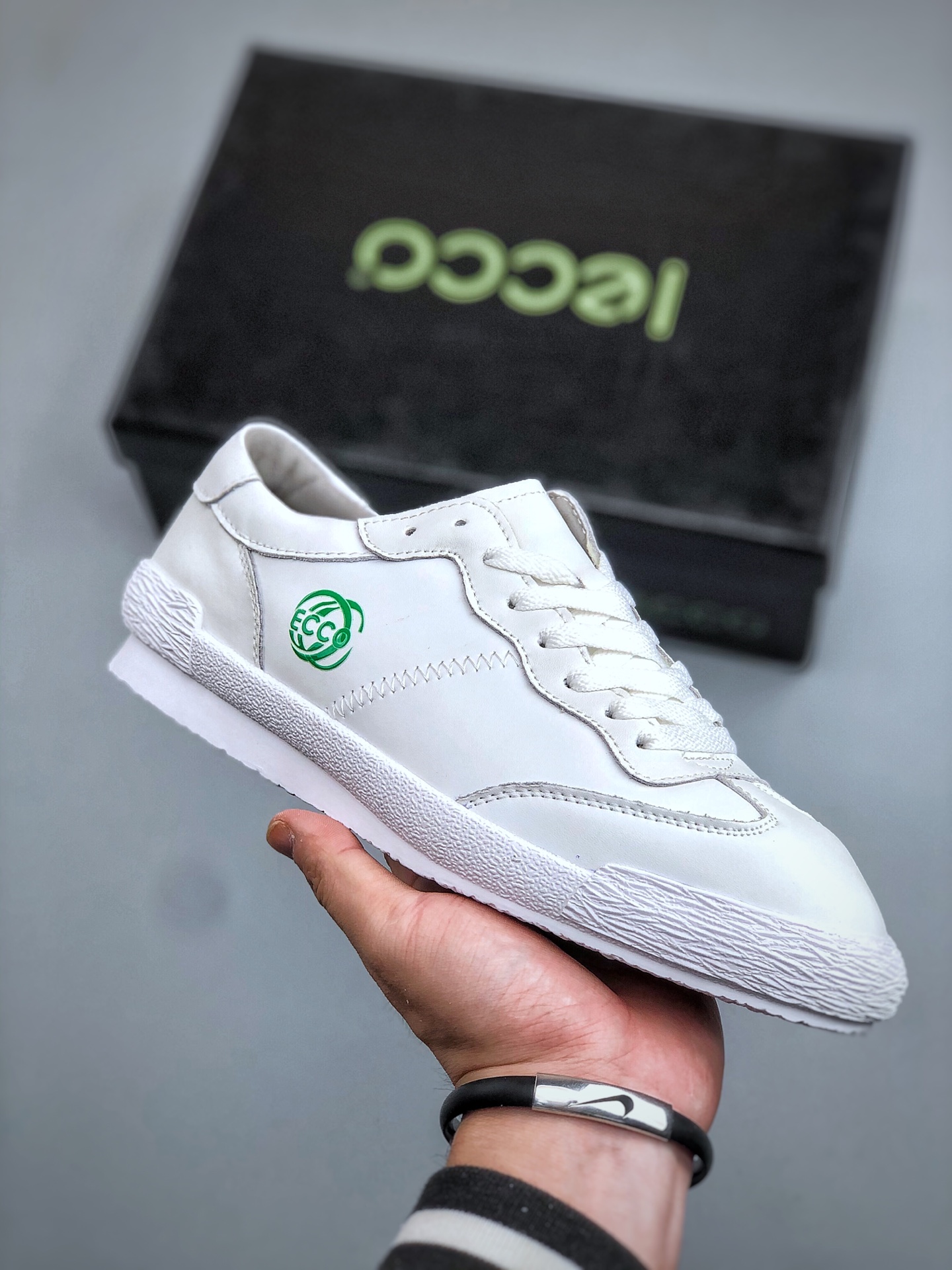 _diF9sjW5e7gS6jyOXdHeiiy-l7AYJ-oapZ2aWgw