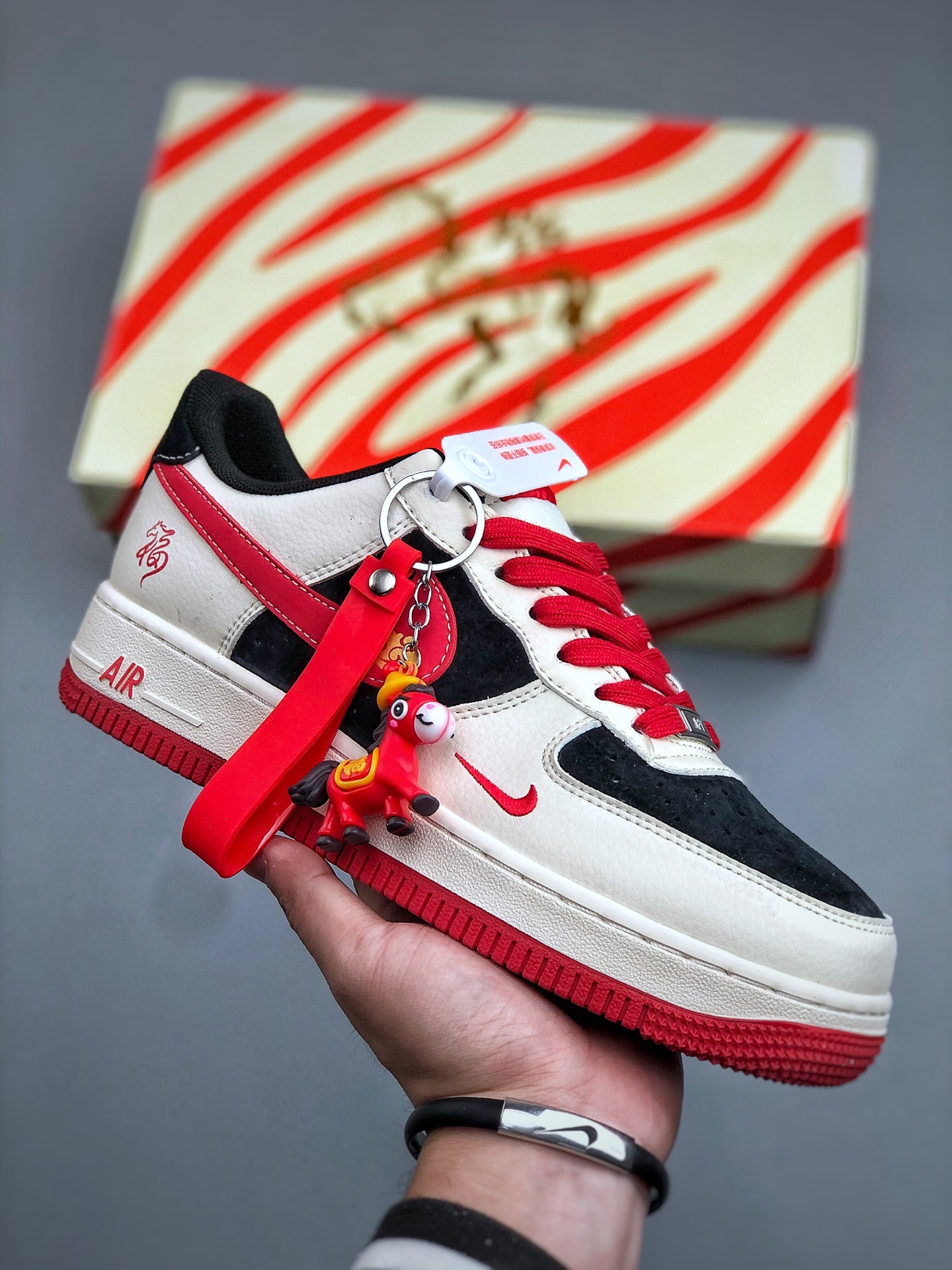 _dmQ9sUD9gea4VUj_IlUbLO3pu-i6mrPHBulV6YQ