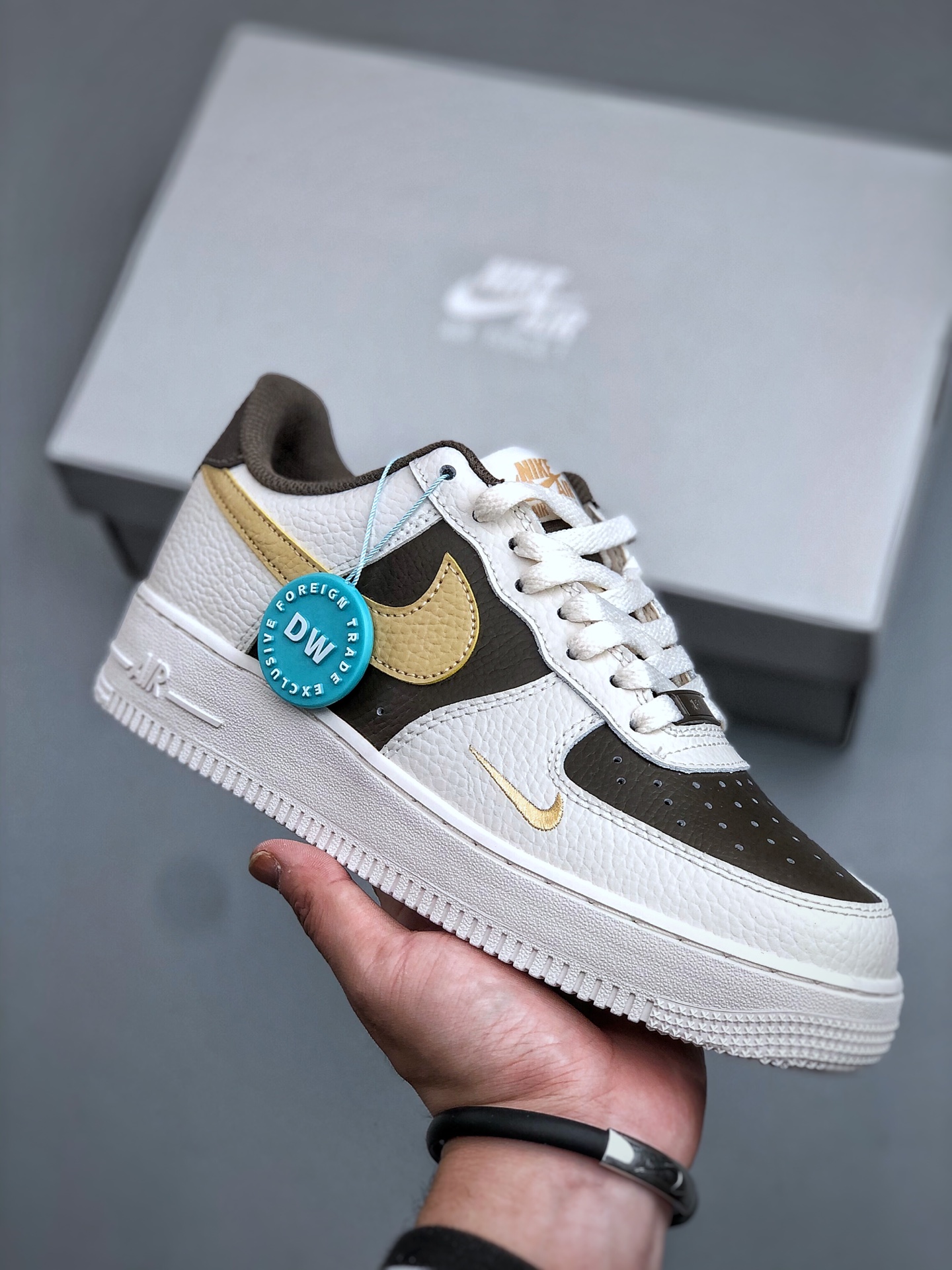 _dh39s8WMPNqnqMnFfJ-AIkLEDZEV2GbnmAwSHEg