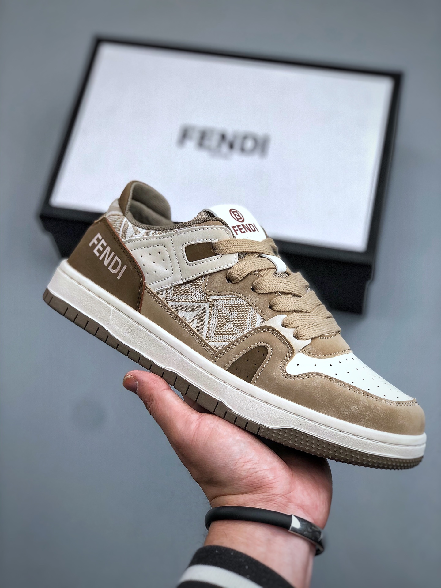 _djJ9sgm3Jc05y3mgjV0_0zWCl8KodK9VbyYysMA