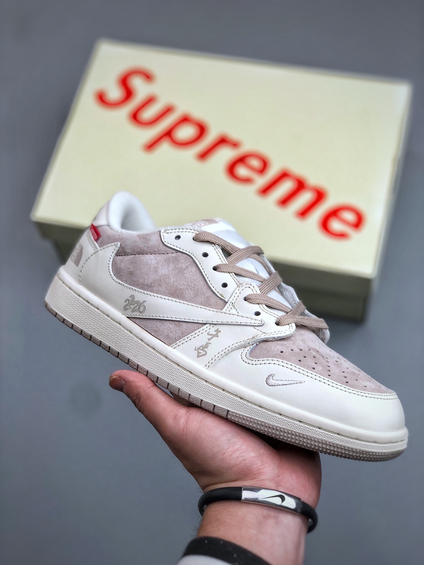 _dA89sA6QsIJNU7ltPyNnirymspmb-OeEIbp3VoA