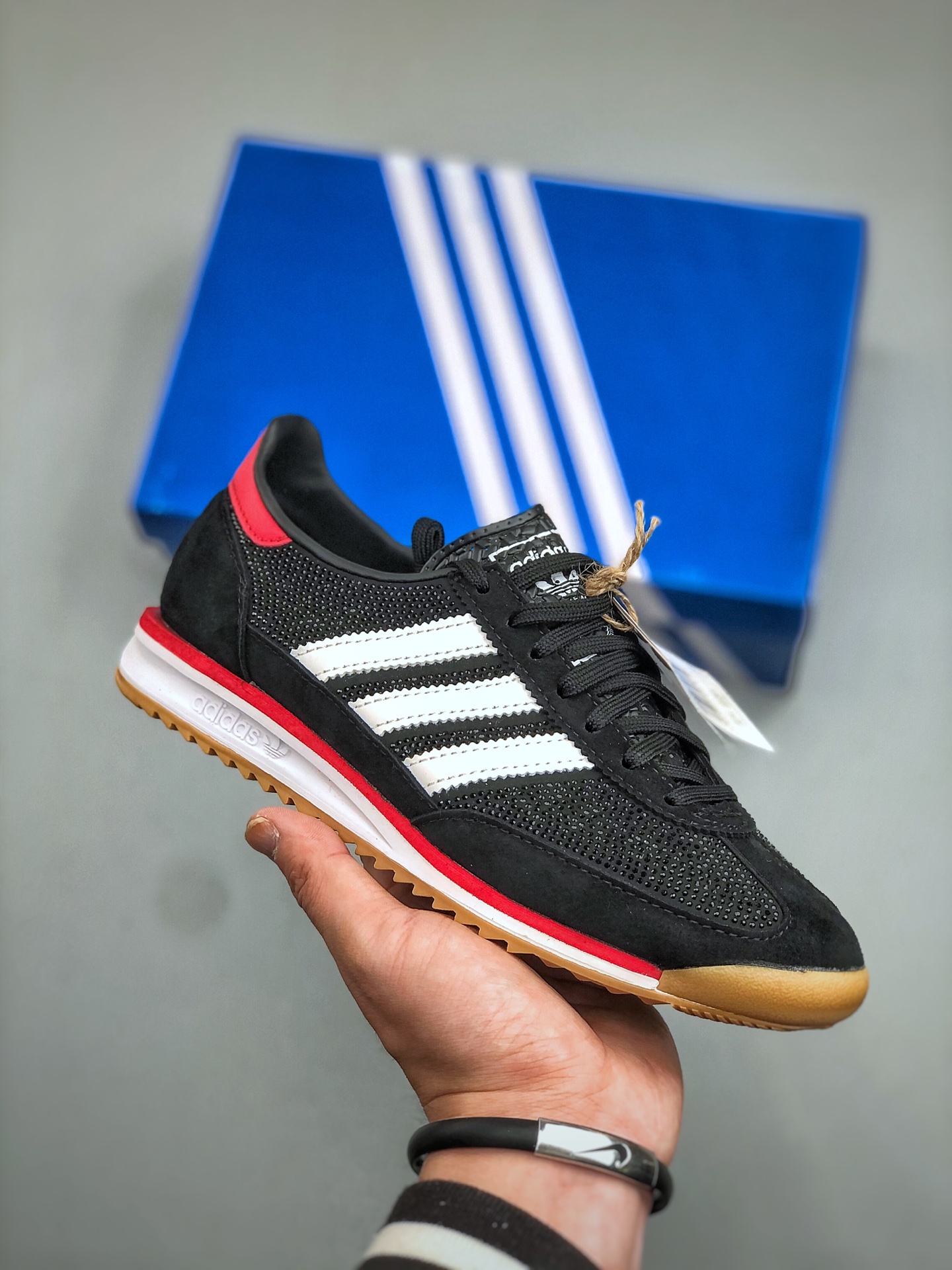 _dwn9sfsgPQLD1dcAYpQ6-JzUHRipG-RBVzglKFg