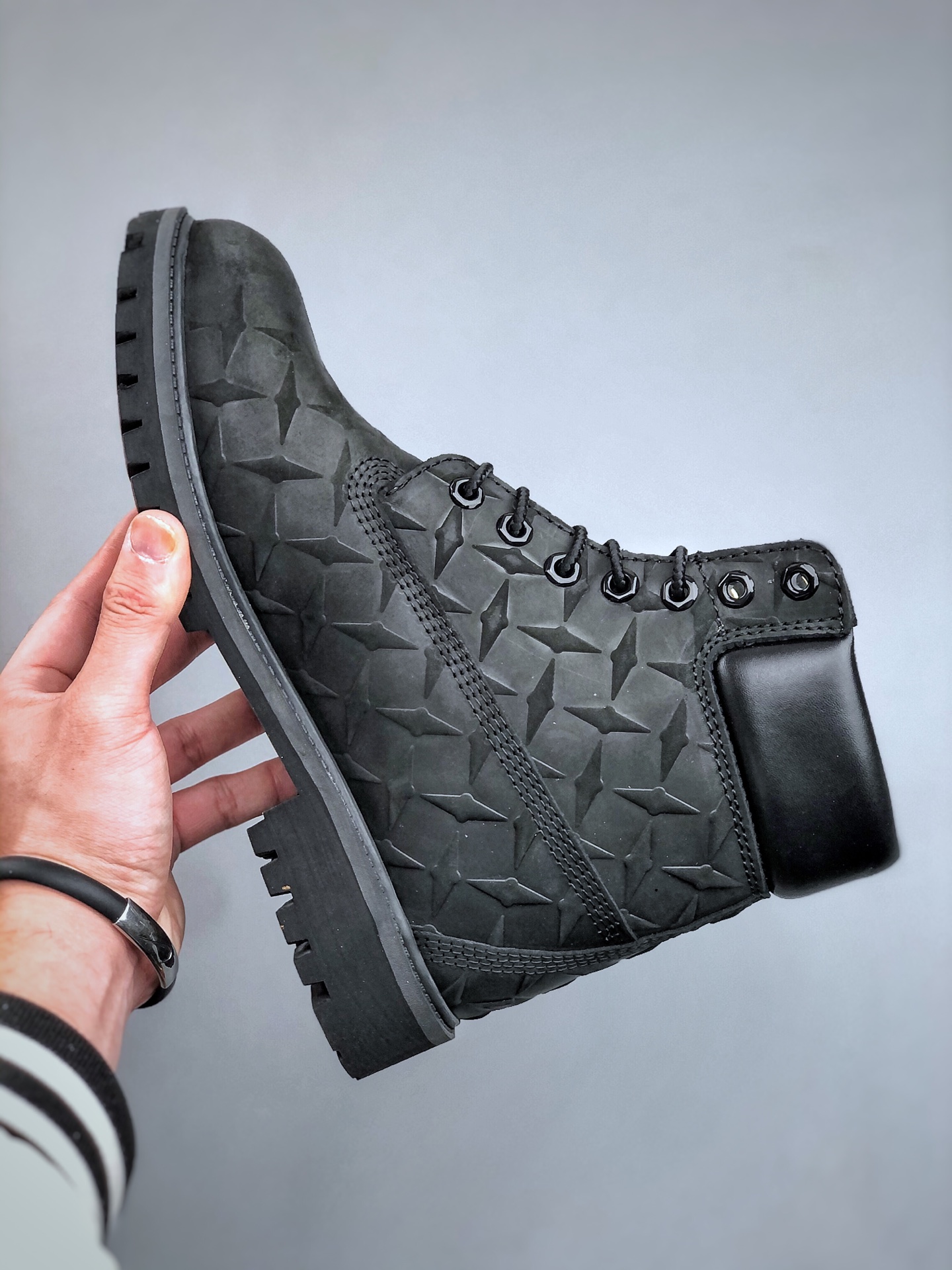Supreme x Timberland添柏岚/天伯伦大黄靴系列 简约舒适 中筒 马丁靴 男款-Top High Quatity Cheap Sneakers Fashion Clothing Clothes Bags handbags Shoes of all Brand wholesale With The best Quality And Beautiful Price from China Factory Chinese suppliers wholesaler seller Supreme x Timberland添柏岚/天伯伦大黄靴系列 简约舒适 中筒 马丁靴 男款