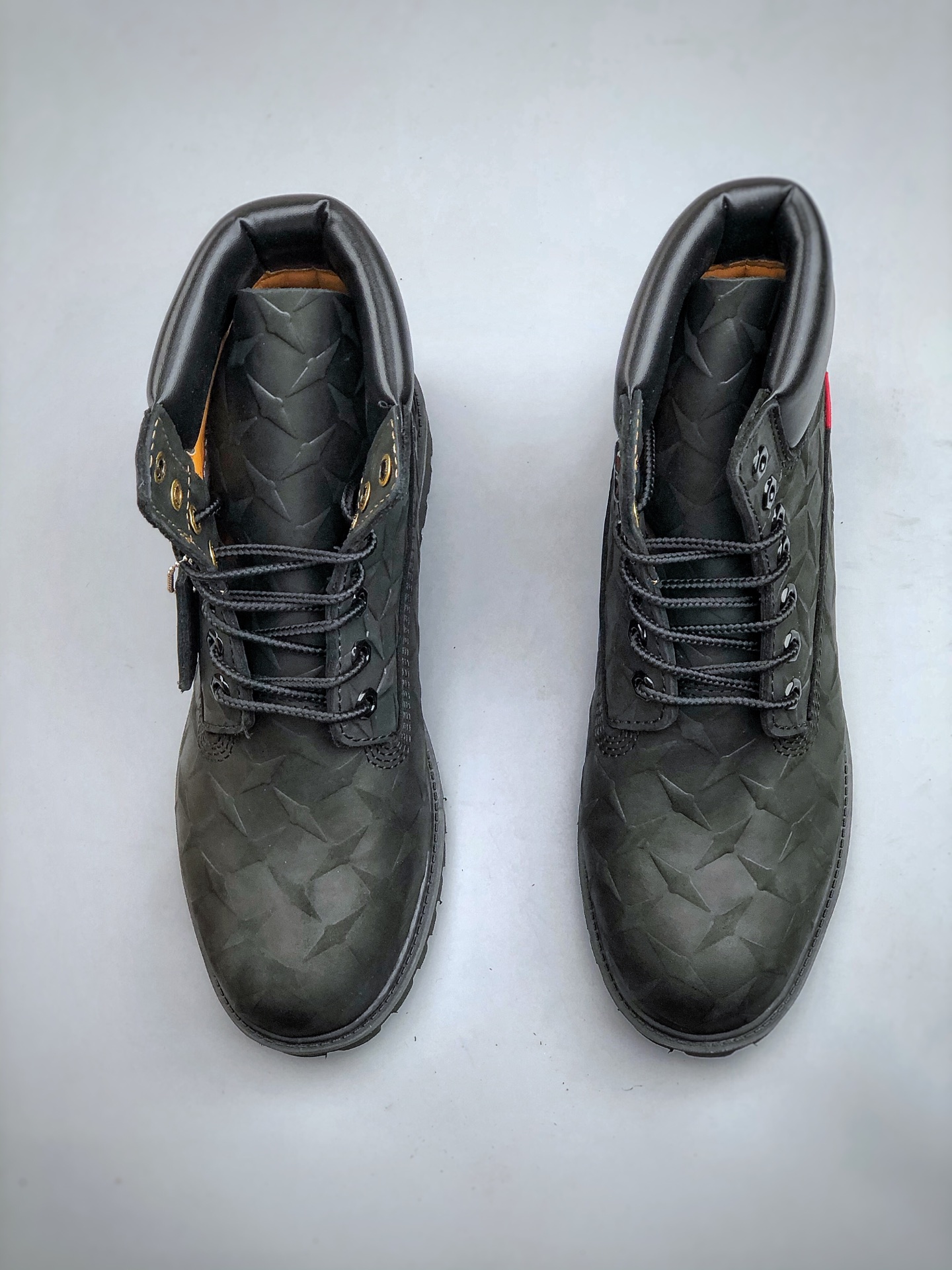 Supreme x Timberland添柏岚/天伯伦大黄靴系列 简约舒适 中筒 马丁靴 男款-Top High Quatity Cheap Sneakers Fashion Clothing Clothes Bags handbags Shoes of all Brand wholesale With The best Quality And Beautiful Price from China Factory Chinese suppliers wholesaler seller Supreme x Timberland添柏岚/天伯伦大黄靴系列 简约舒适 中筒 马丁靴 男款