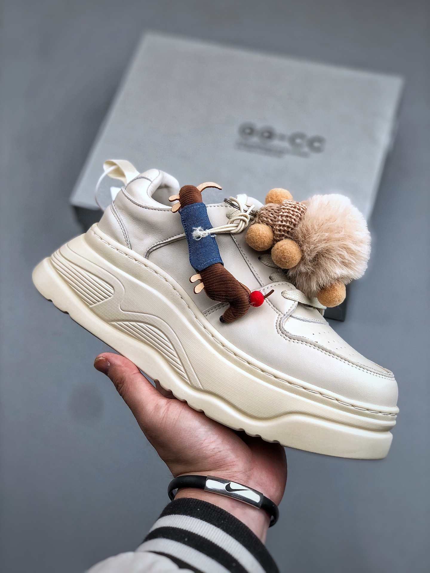 _dsQ9sxzW4woz0c-soklxftflbCh2tqaqfpSUSlw